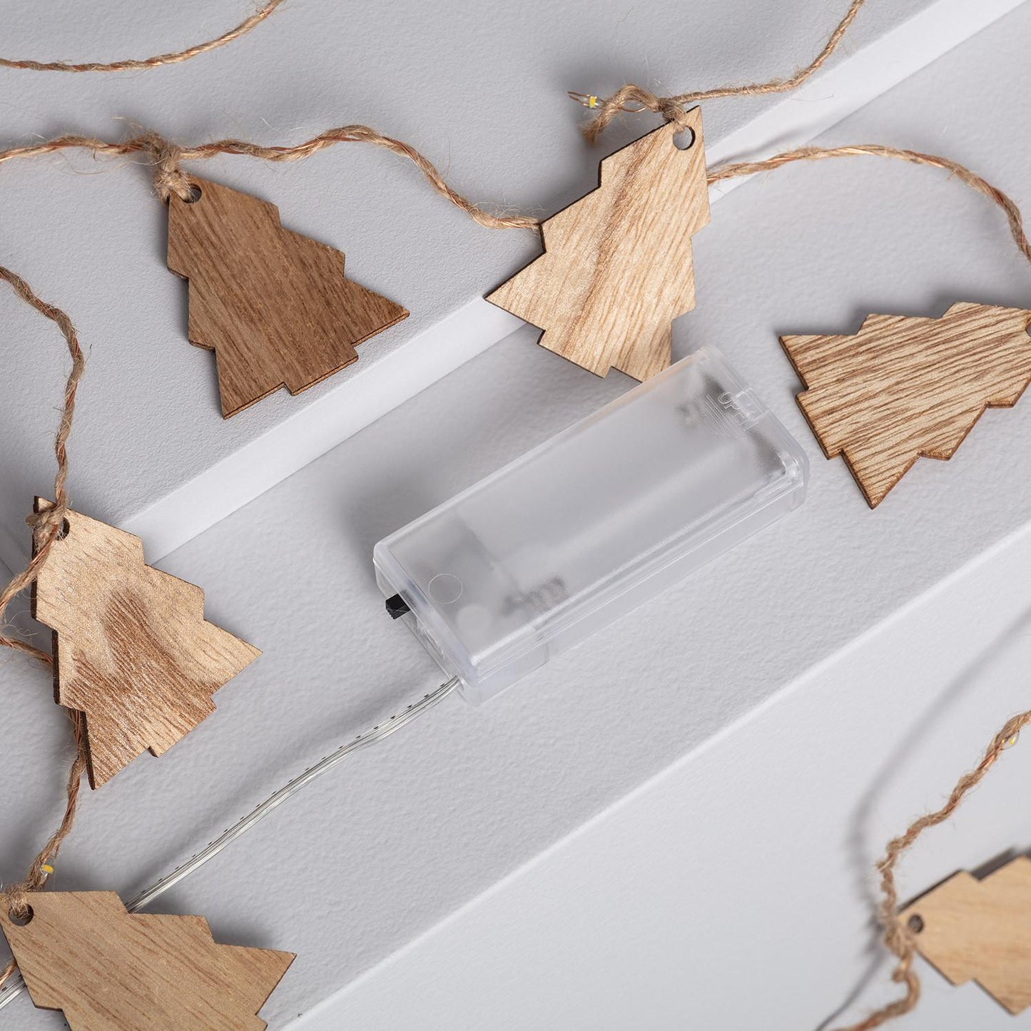Guirnalda de Luces LED Árbol Madera con Batería 2,2m