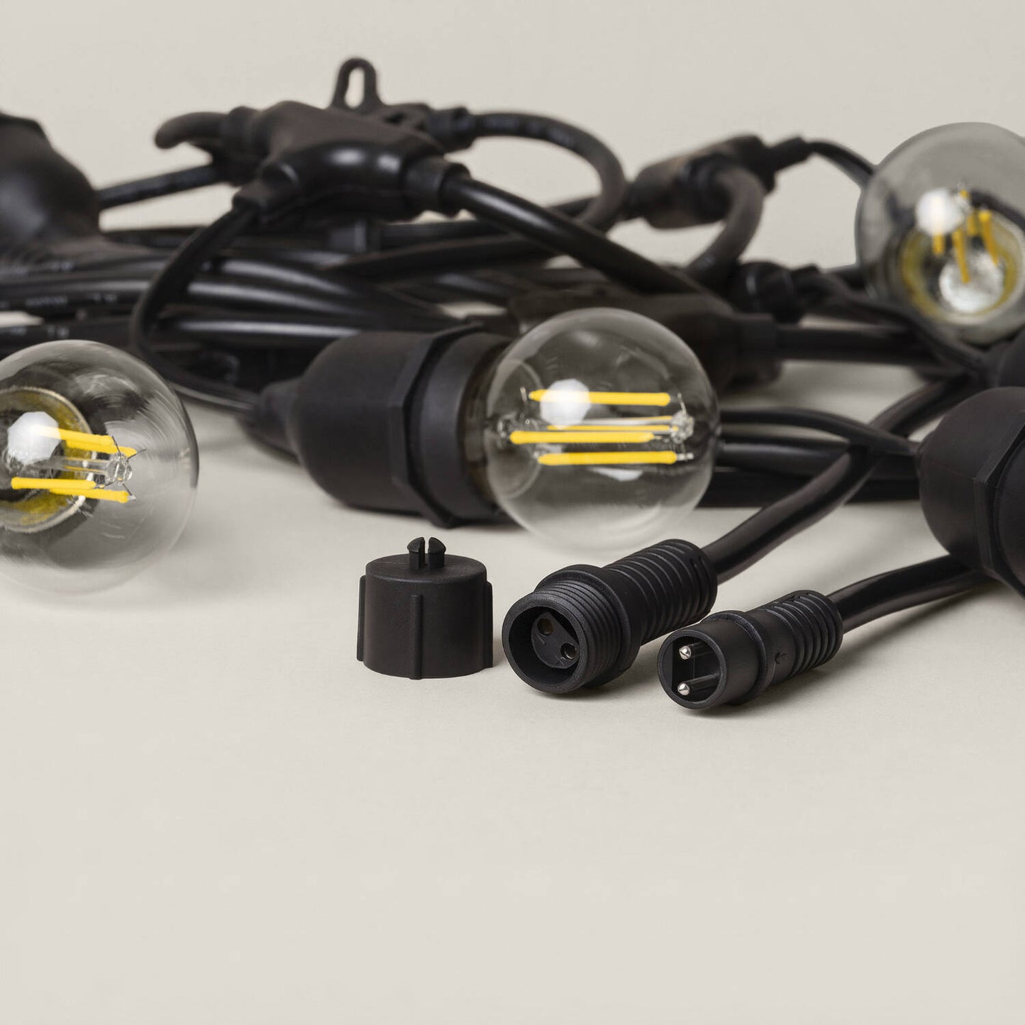 Guirnalda Exterior con Bombillas LED E27 Filamento 5.5m IP65 Negro