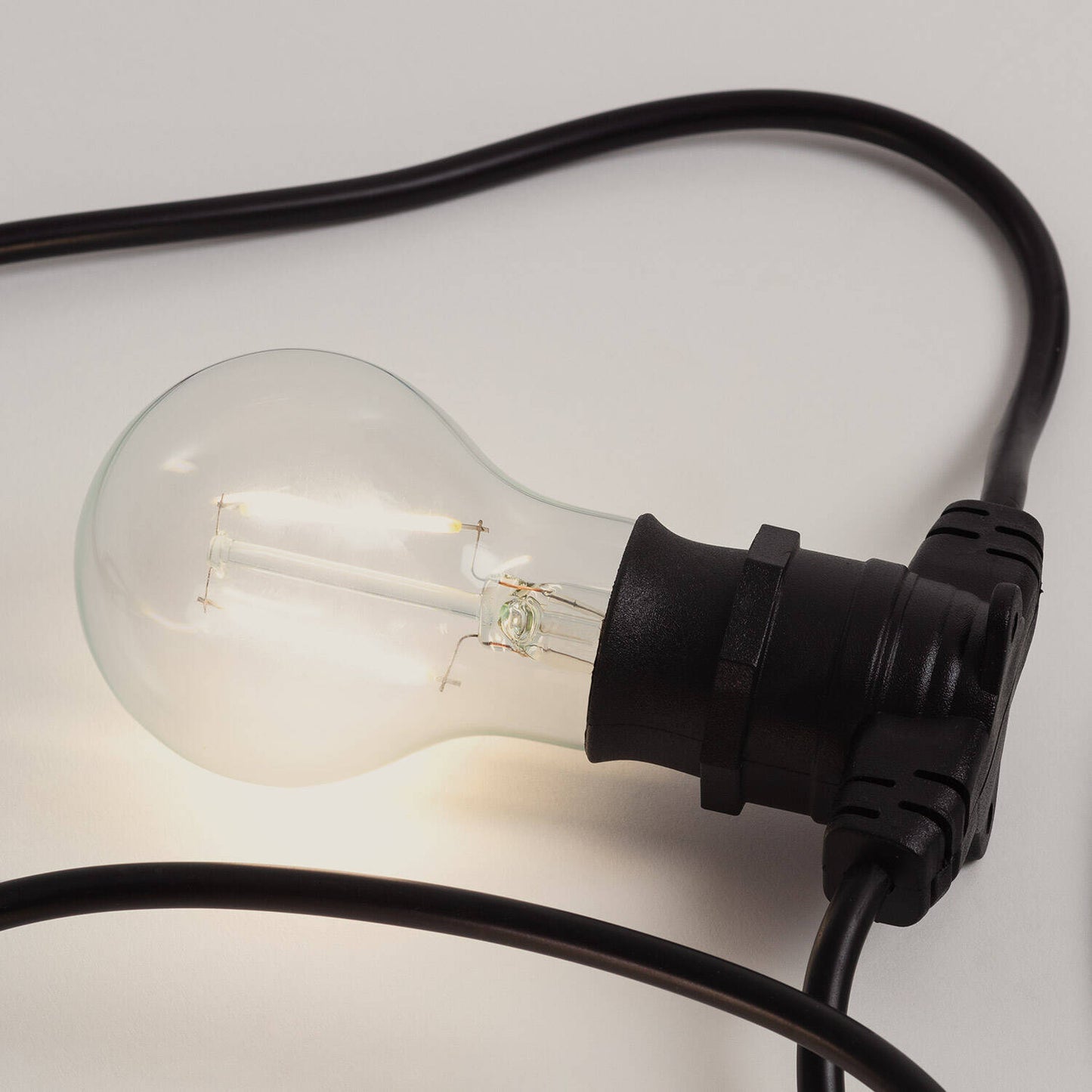 Guirnalda Exterior con Bombillas LED B22 Filamento A60 5m IP44 Negro