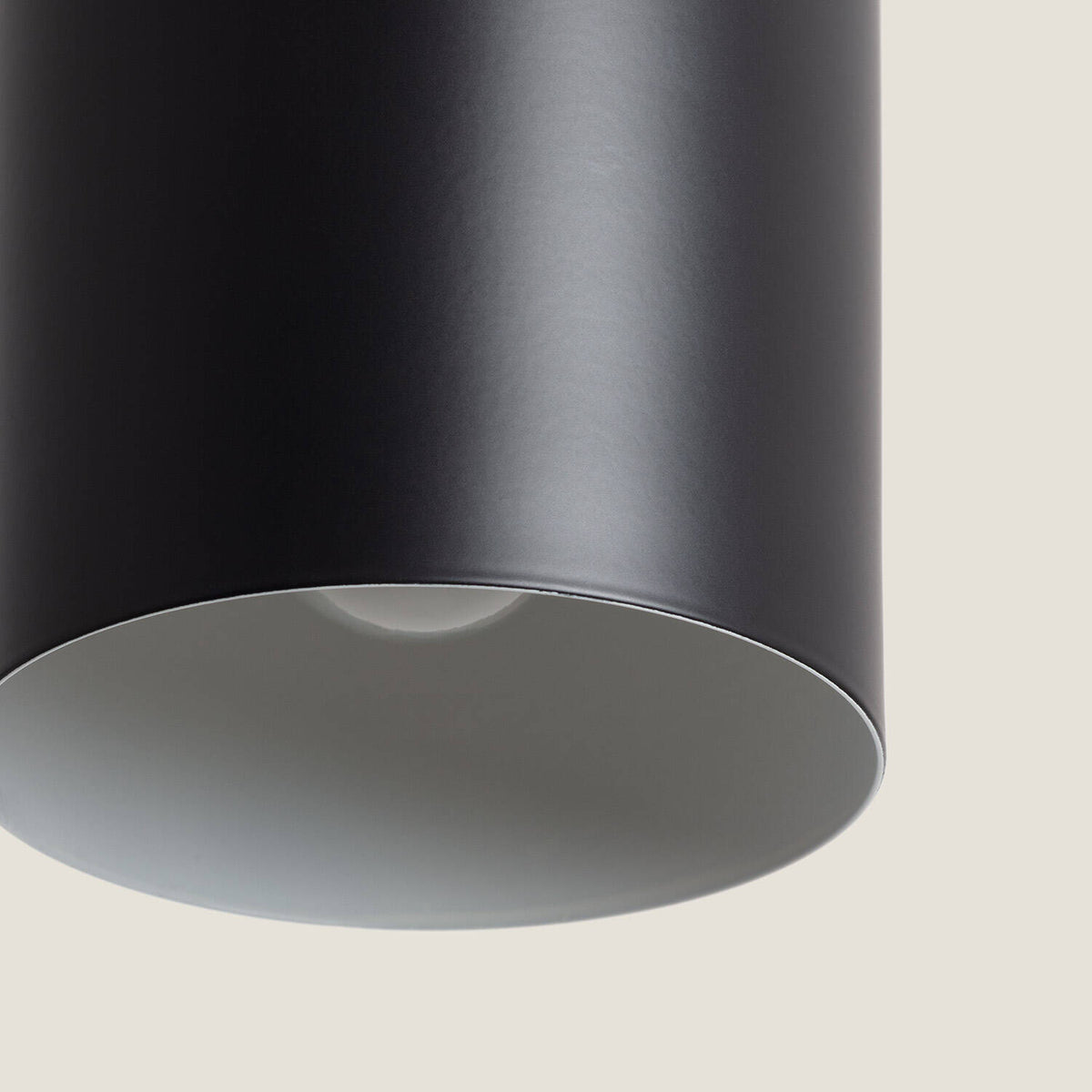Lámpara Colgante Aluminio y Madera Kidonge