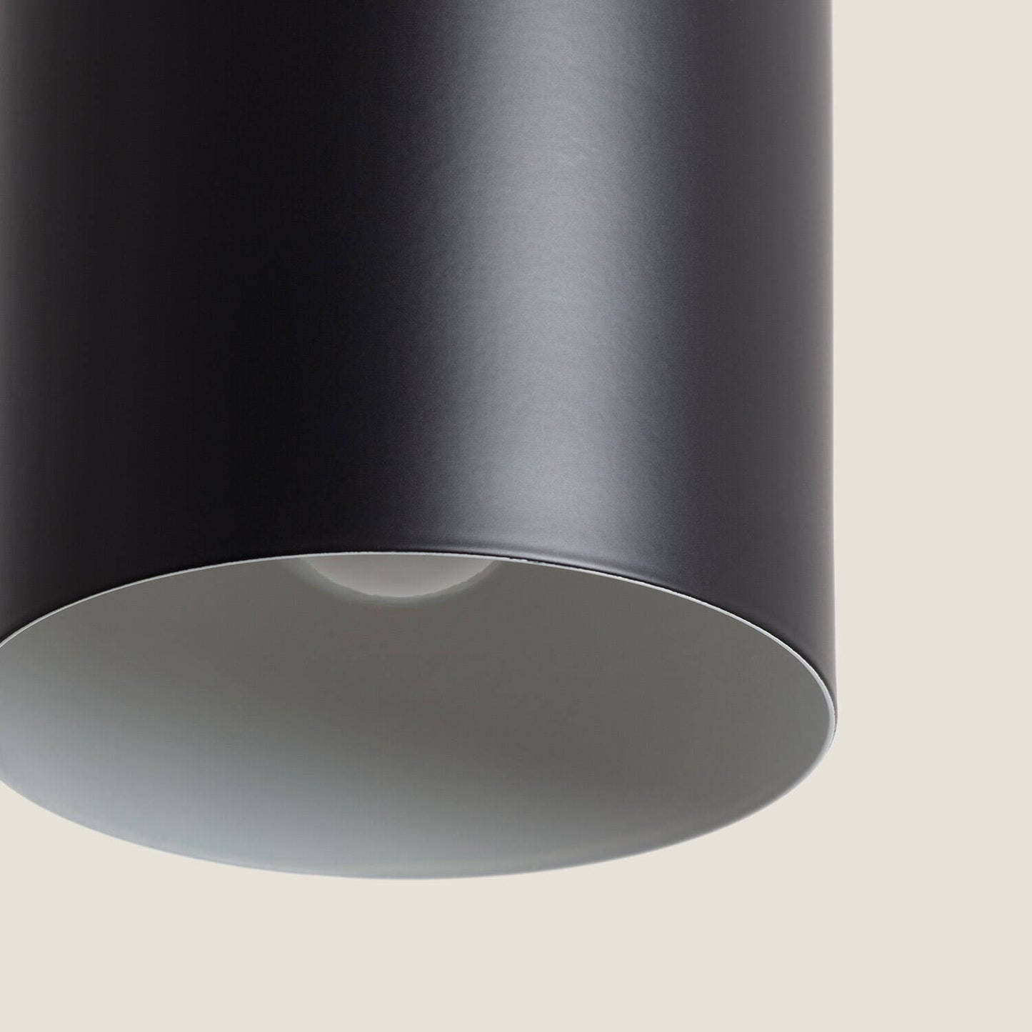 Lámpara Colgante Aluminio y Madera Kidonge