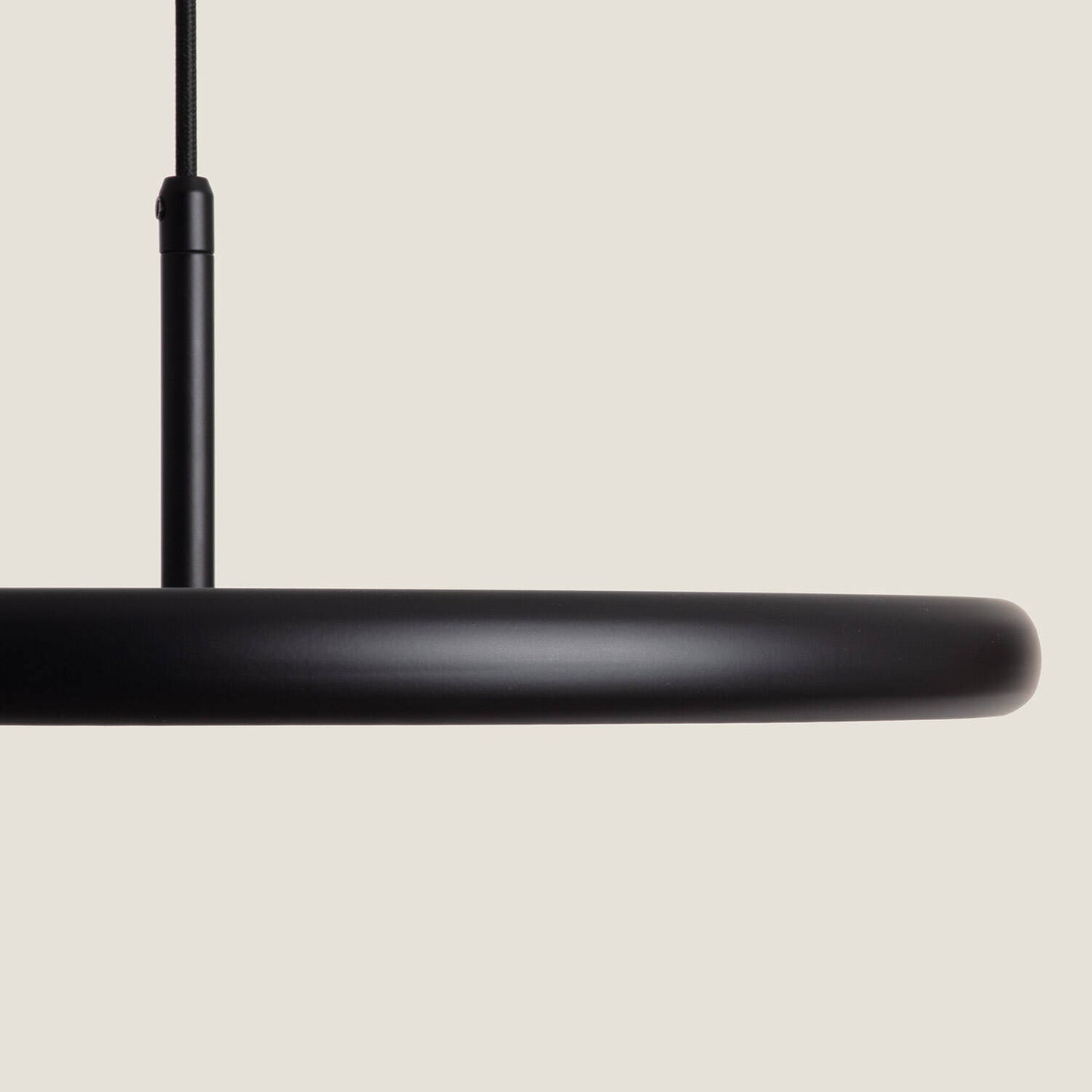 Lámpara Colgante LED 28W Metal CCT Seleccionable Meisel