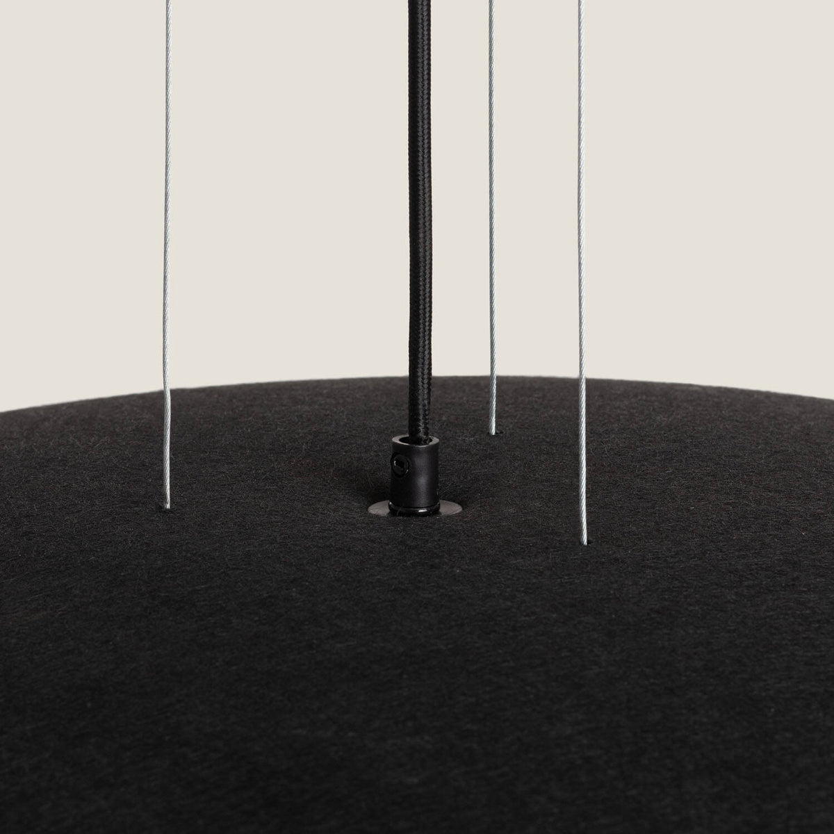 Lámpara Colgante Acústica LED 30W Fieltro Misis-L