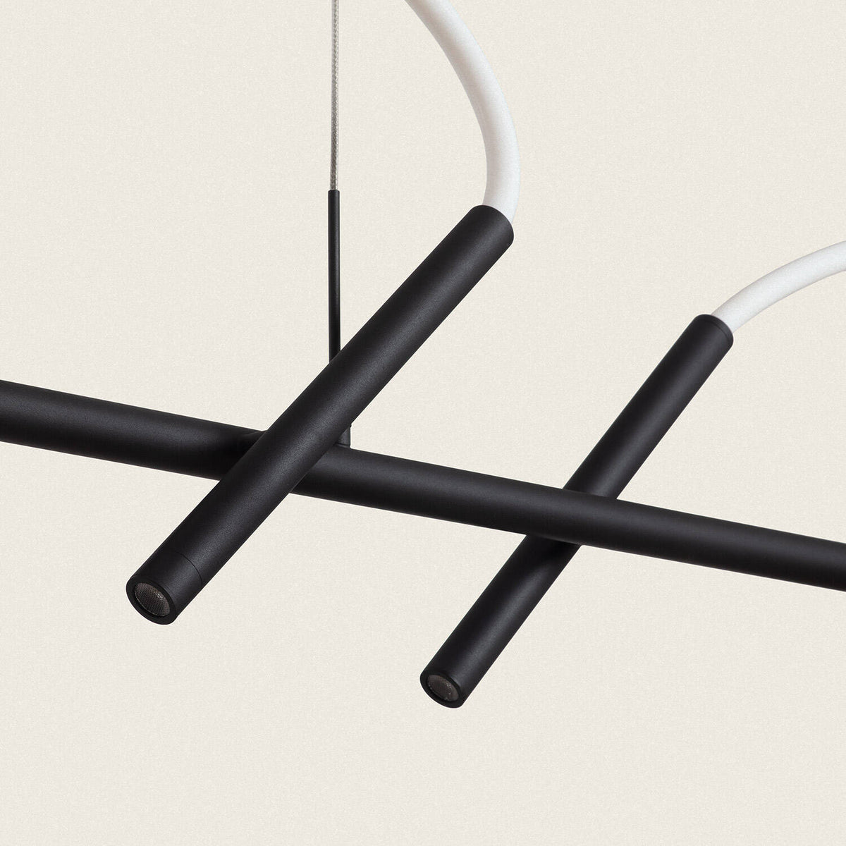 Lámpara Colgante Lineal LED 46W Metal y Silicona Ginnie