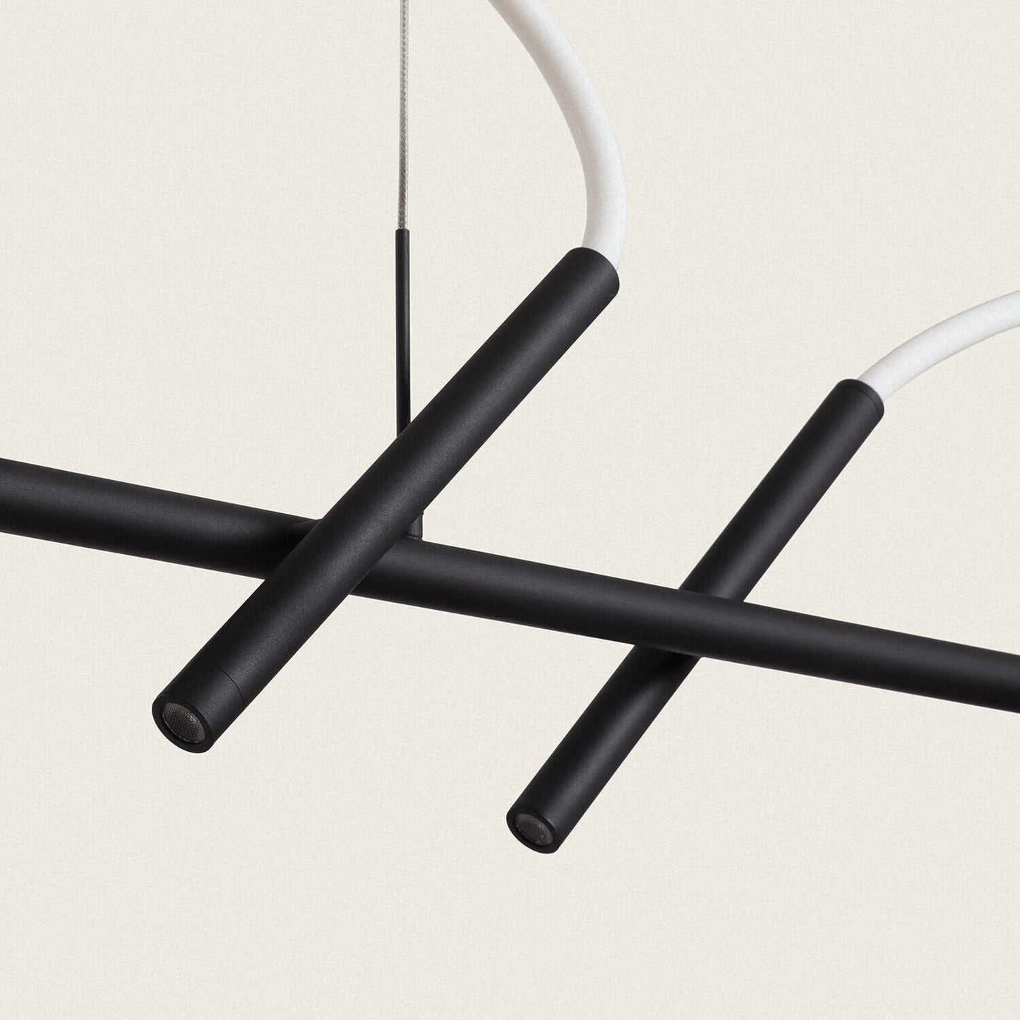 Lámpara Colgante Lineal LED 46W Metal y Silicona Ginnie