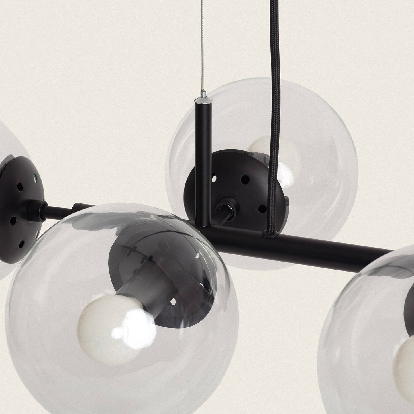 Lámpara Colgante Metal y Cristal Wassily 8 Focos