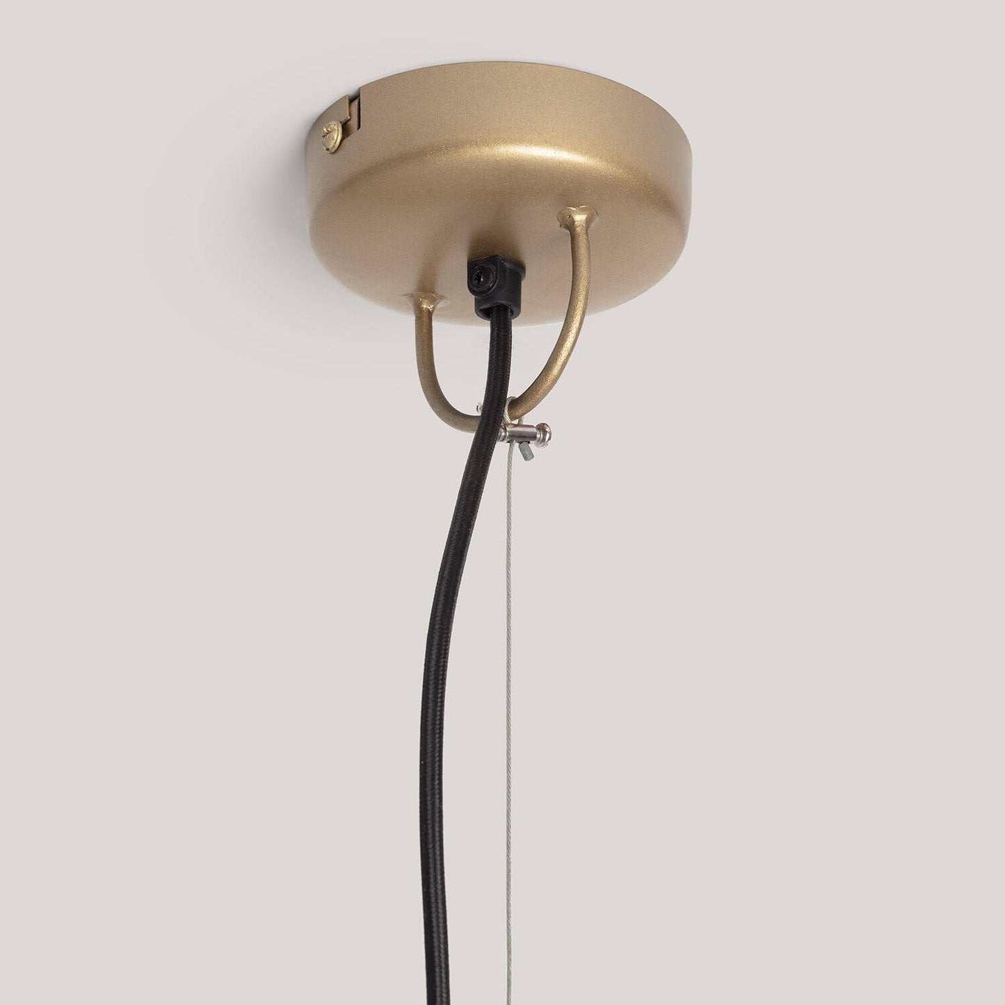 Lámpara Colgante Metal y Madera Alika ILUZZIA