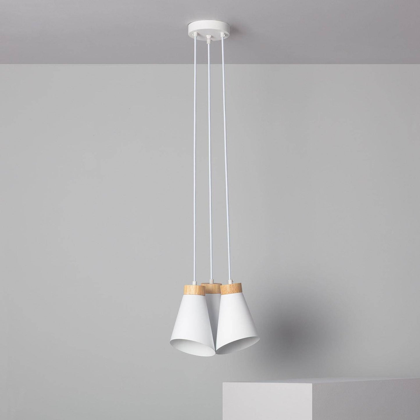 Lámpara Colgante Aluminio y Madera Itai