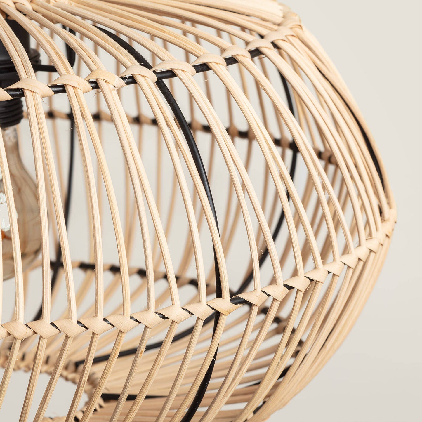 Lámpara Colgante Ratán Arawa Viringo