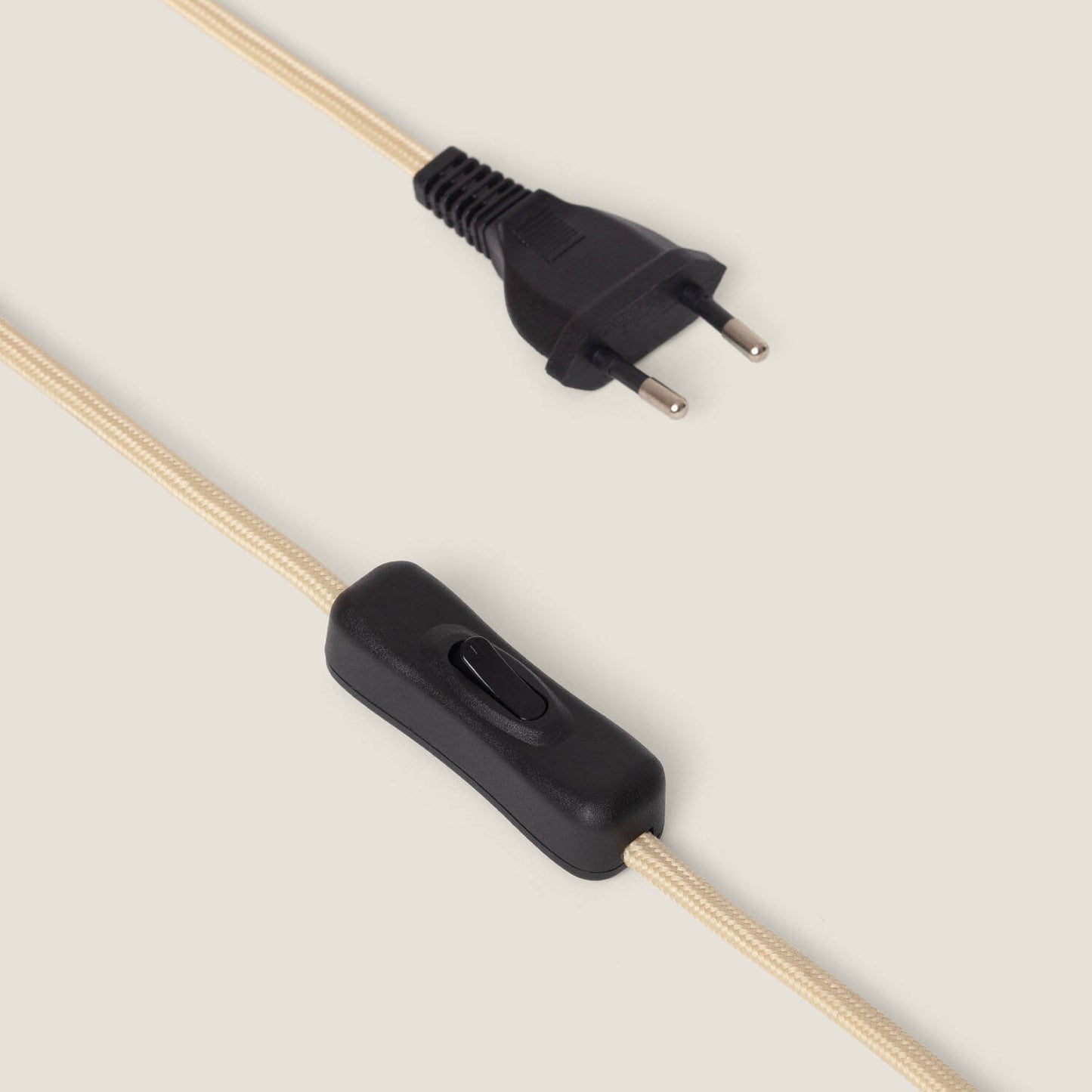 Lámpara de Mesa Cerámica Arlo Juno