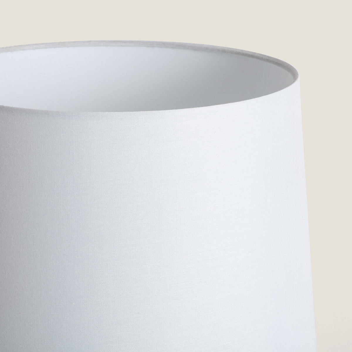 Lámpara de Mesa Cerámica Zellin