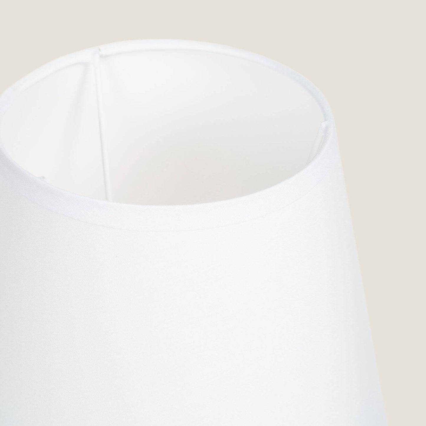 Lámpara de Mesa de Madera Dukku