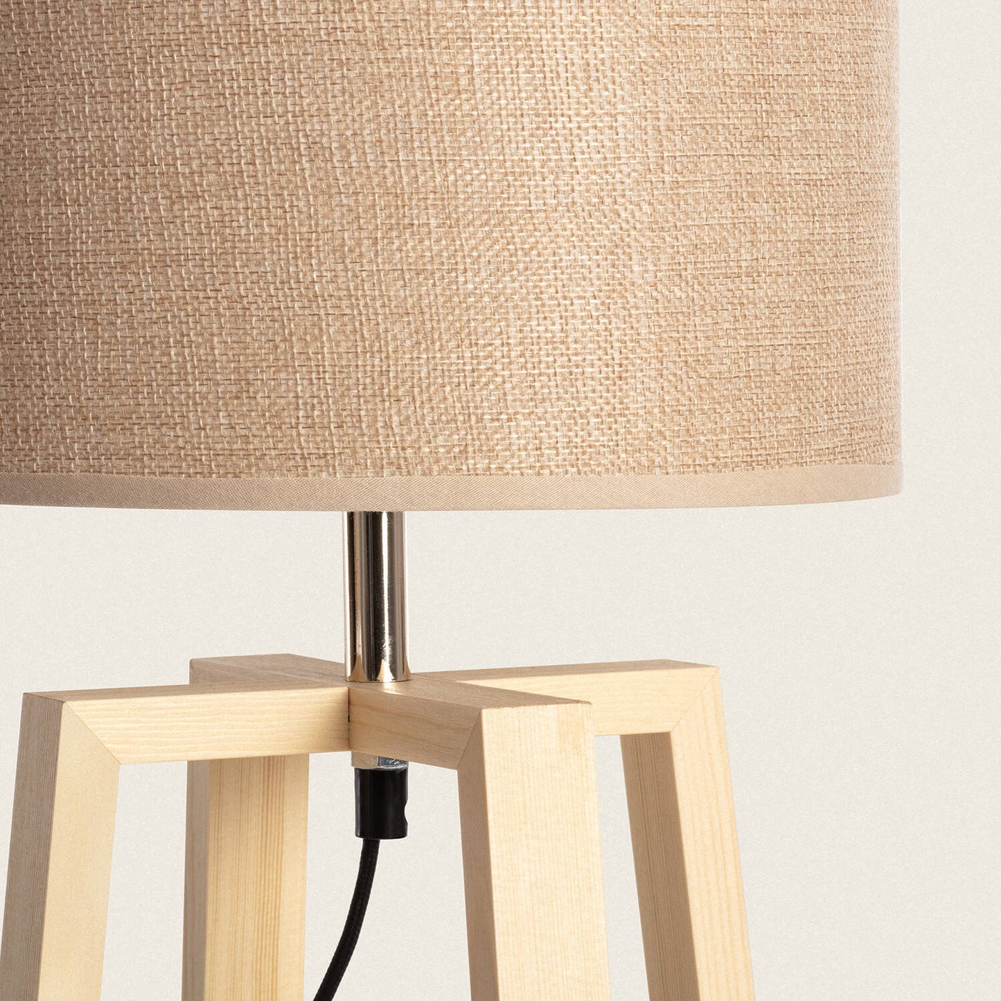 Lámpara de Mesa de Madera Korsade