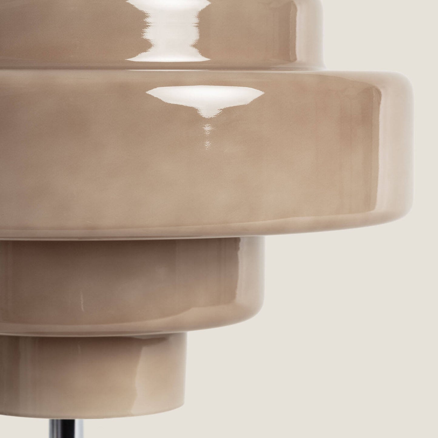 Lámpara de Mesa de Metal y Cristal Nova