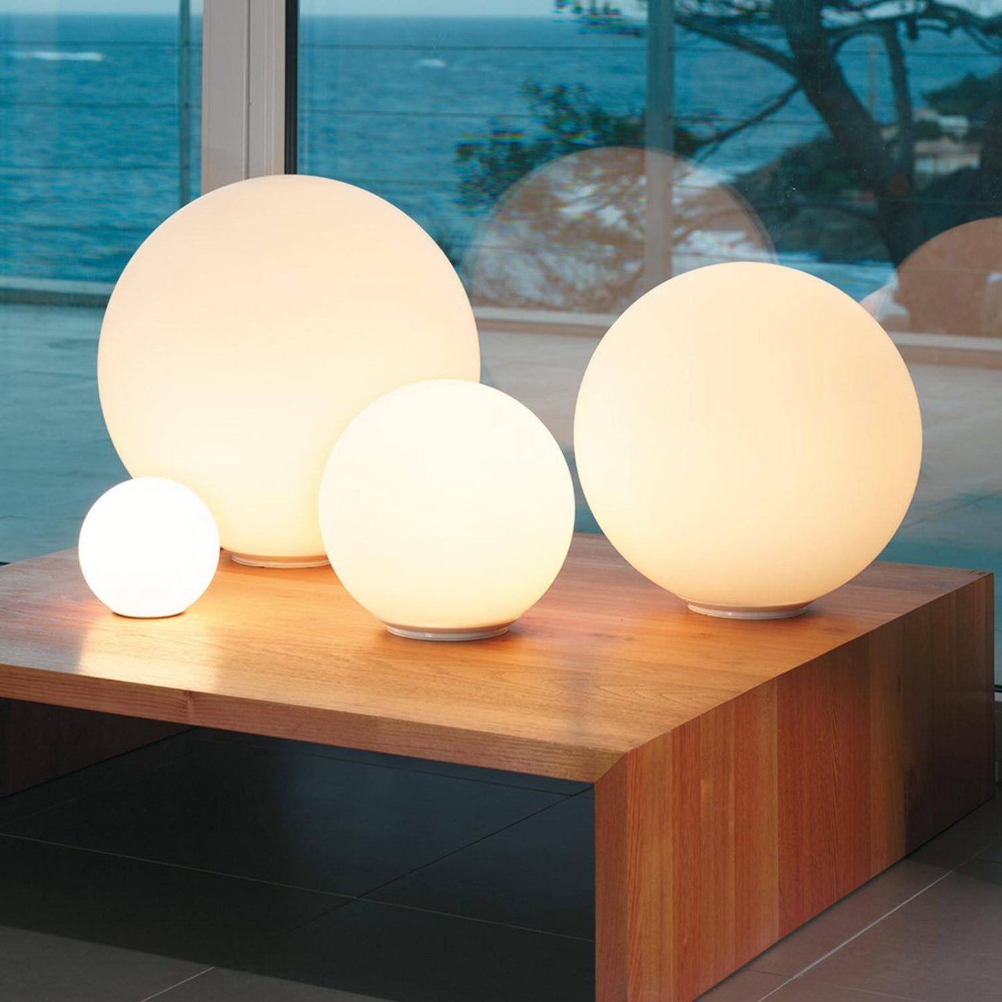 Lámpara de Mesa Dioscuri Ø14cm ARTEMIDE