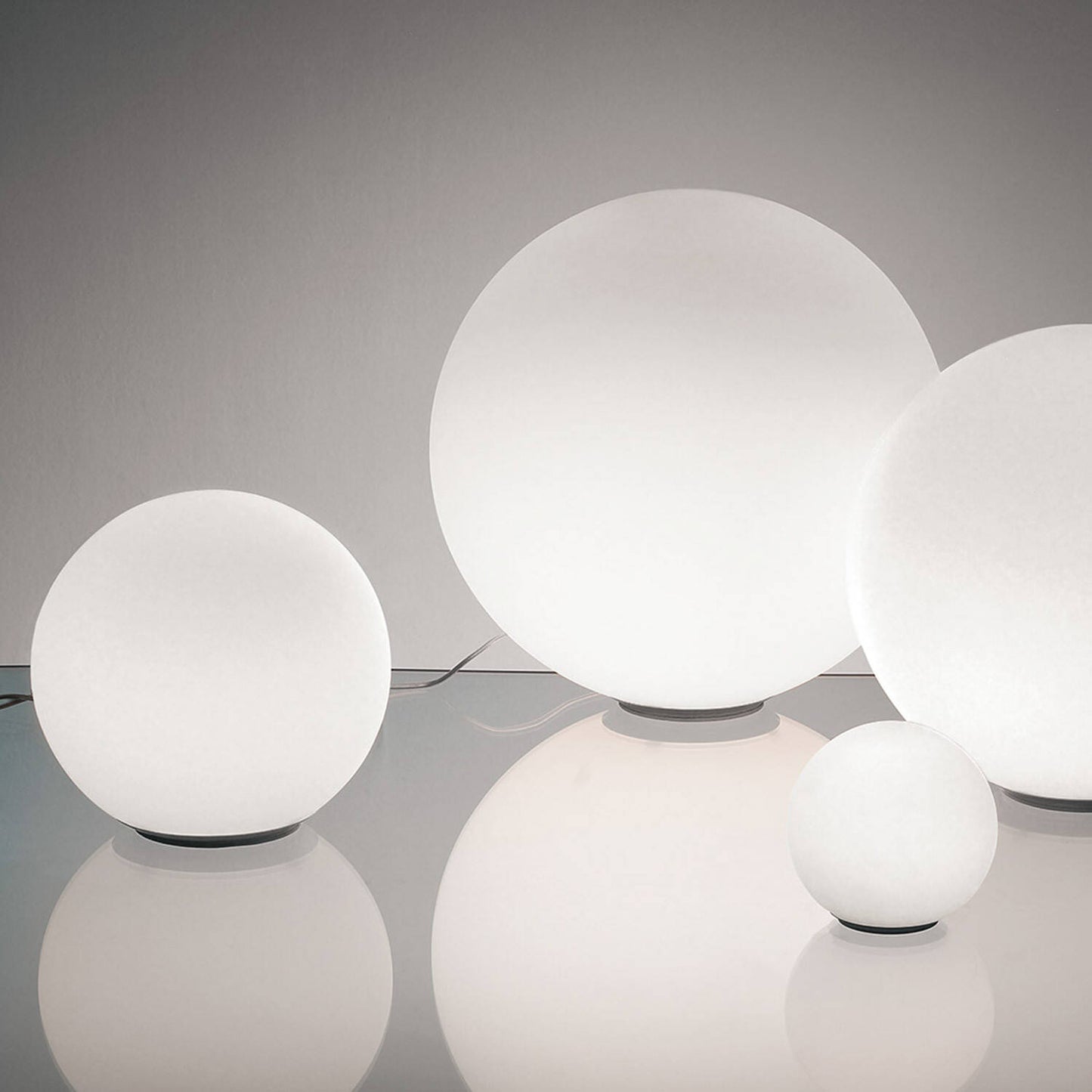 Lámpara de Mesa Dioscuri Ø14cm ARTEMIDE