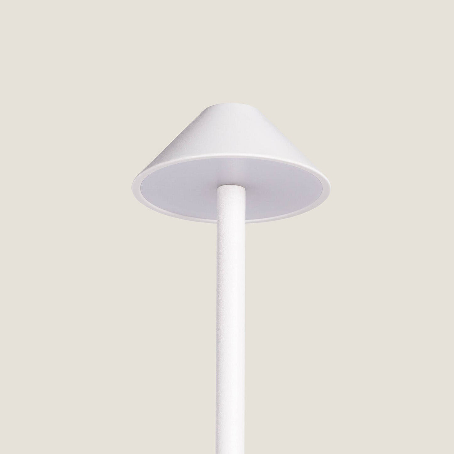Lámpara de Mesa LED Portátil para Exterior Metal con Batería Recargable Magatzi