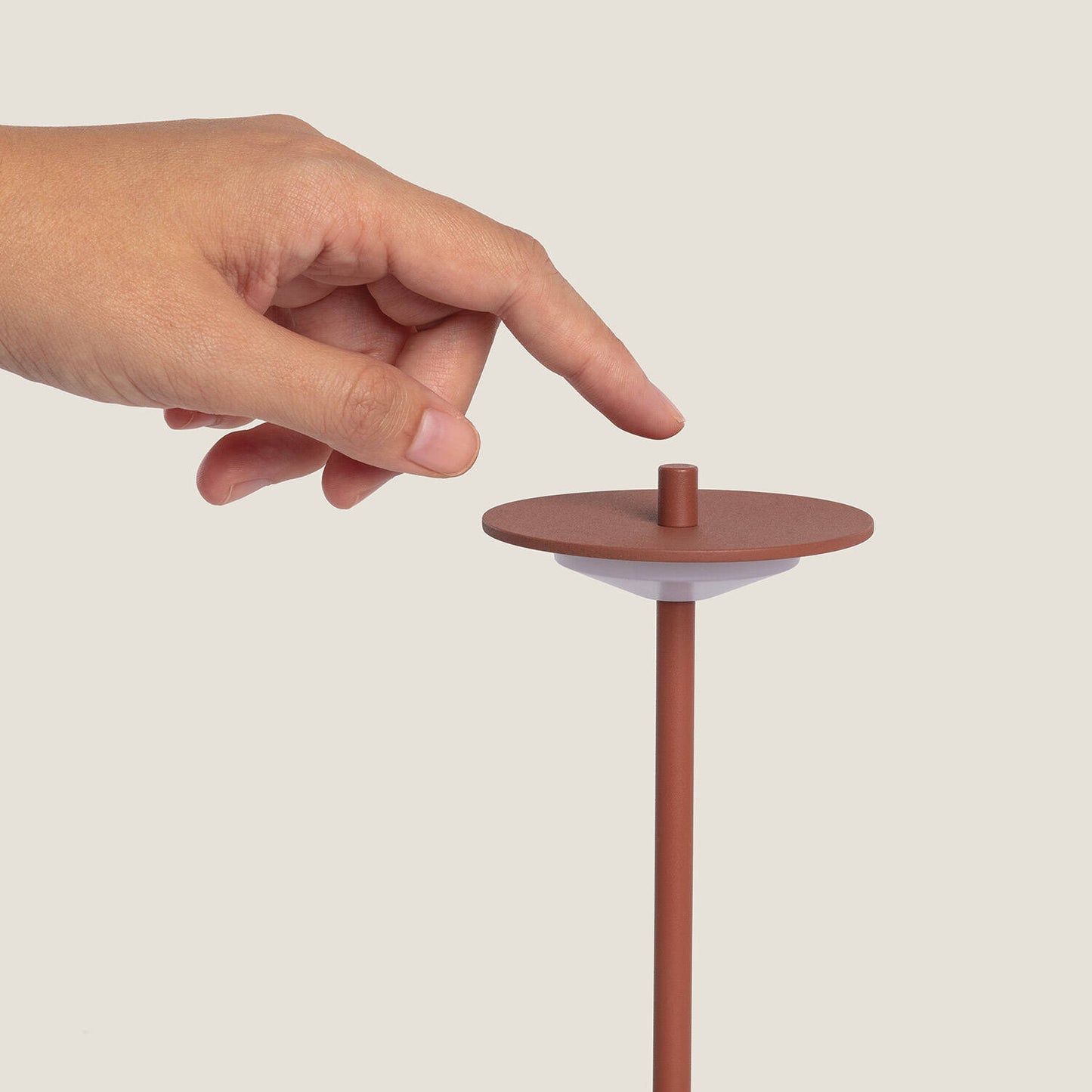 Lámpara de Mesa LED Portátil para Exterior Metal con Batería Recargable Estepona
