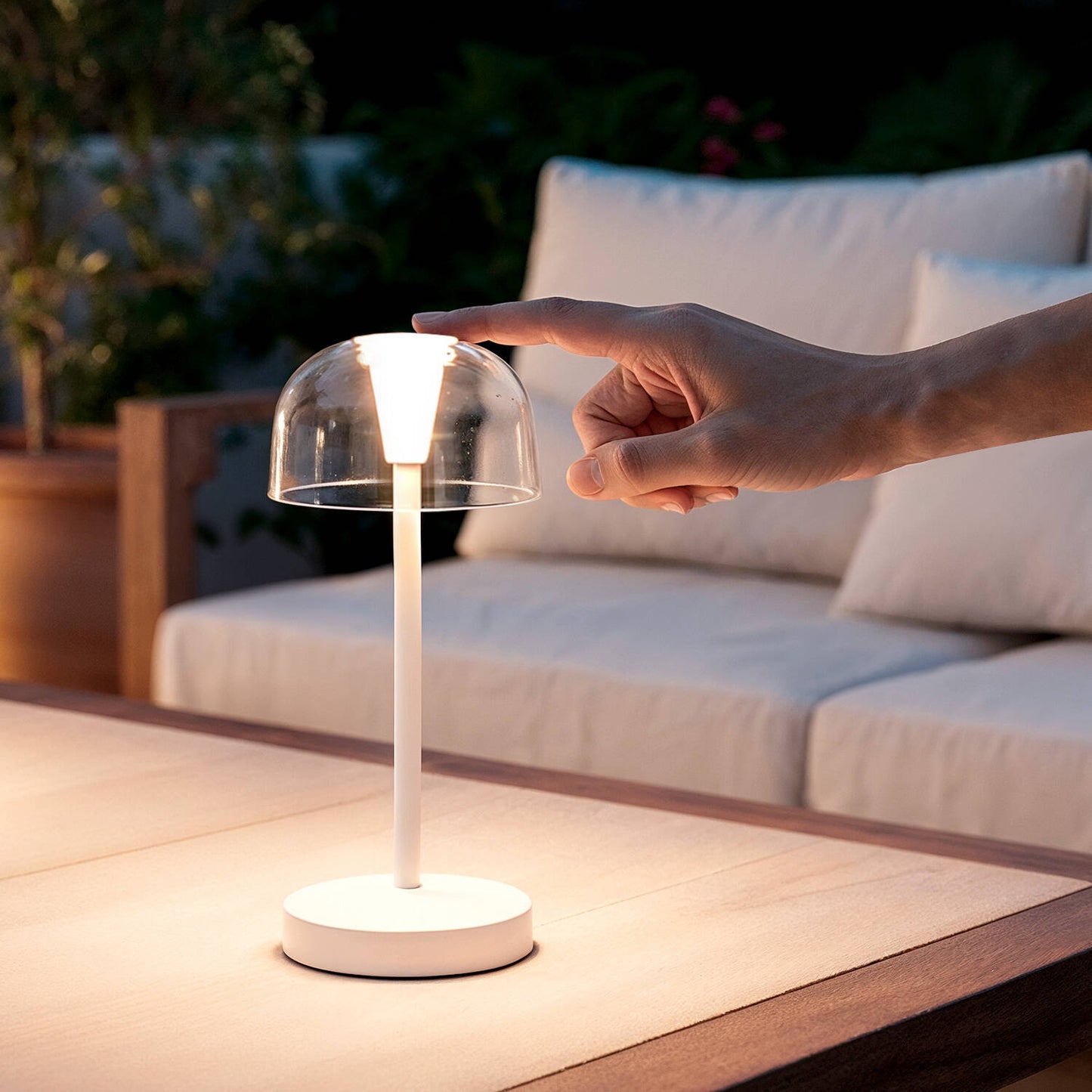 Lámpara de Mesa LED Portátil para Exterior Metal con Batería Recargable Lendora