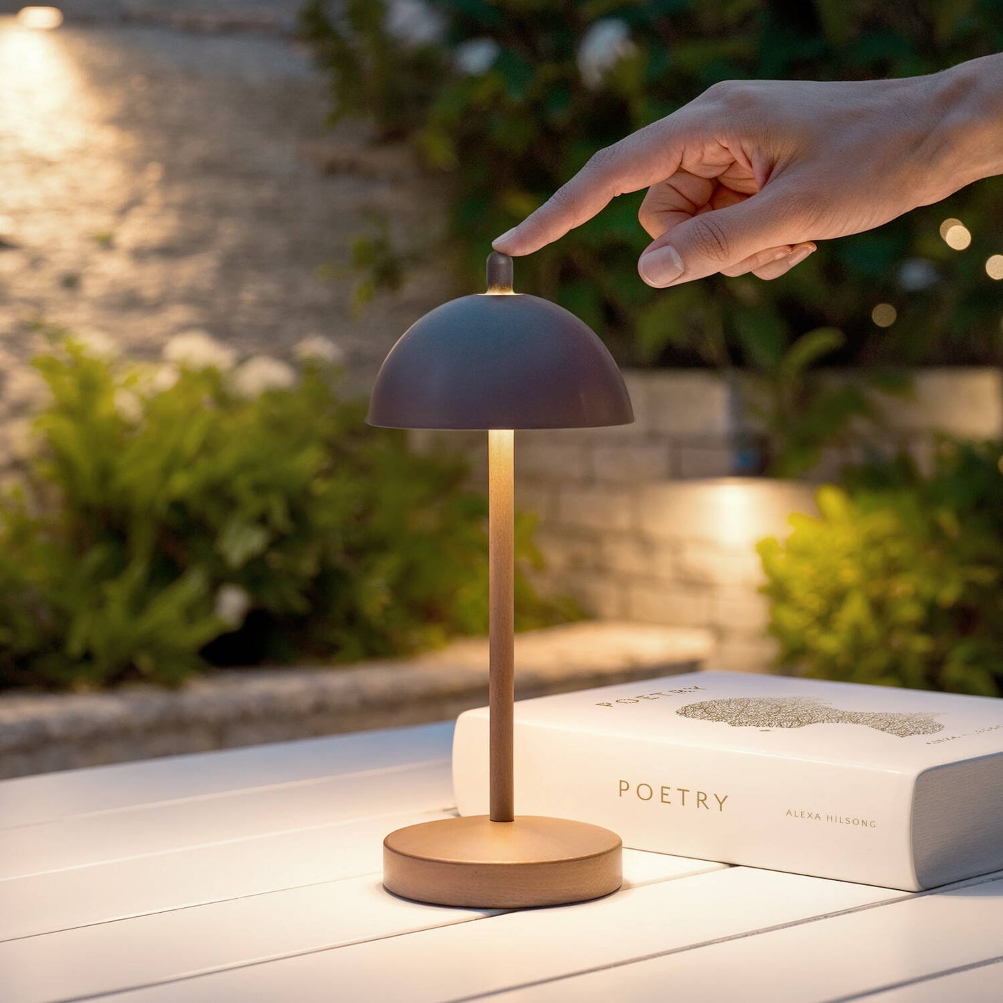 Lámpara de Mesa LED Portátil para Exterior Metal con Batería Recargable Pirinoa