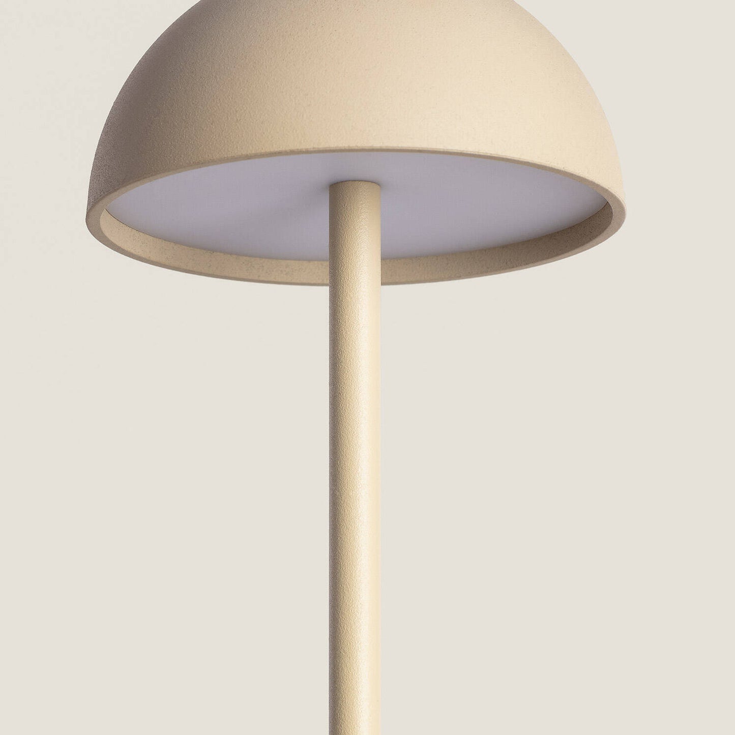 Lámpara de Mesa LED Portátil para Exterior Metal con Batería Recargable Pirinoa