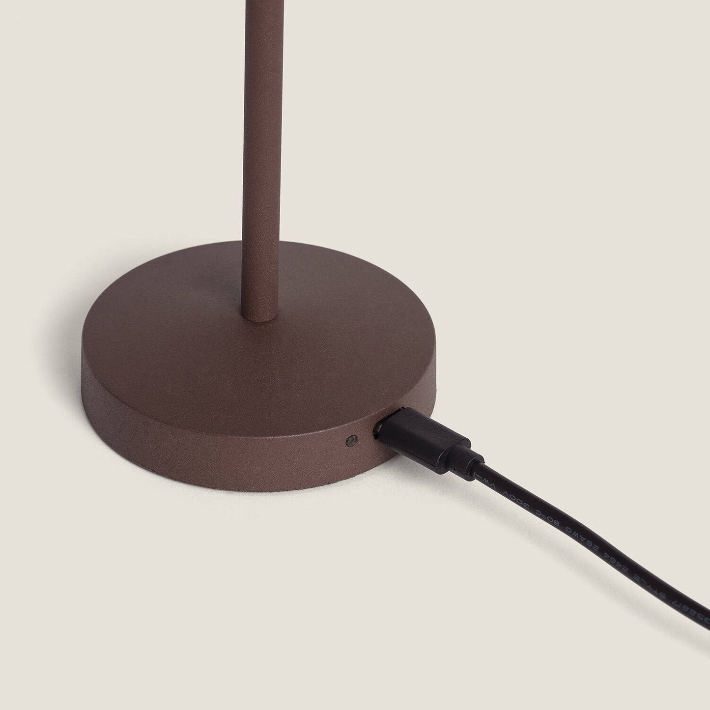 Lámpara de Mesa LED Portátil para Exterior Metal con Batería Recargable Pirinoa
