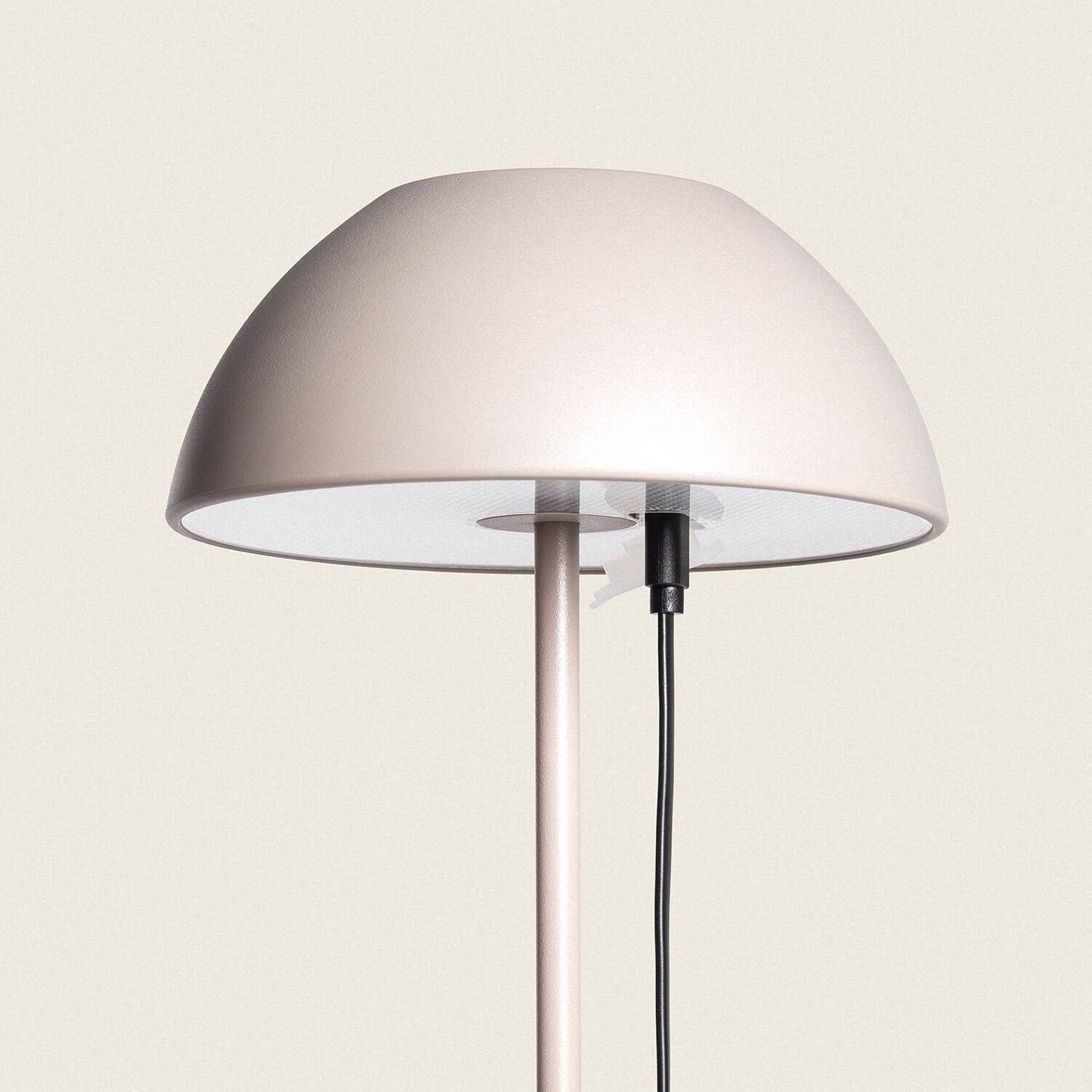 Lámpara de Mesa LED Portátil Exterior con Batería USB Recargable Metal Mugla