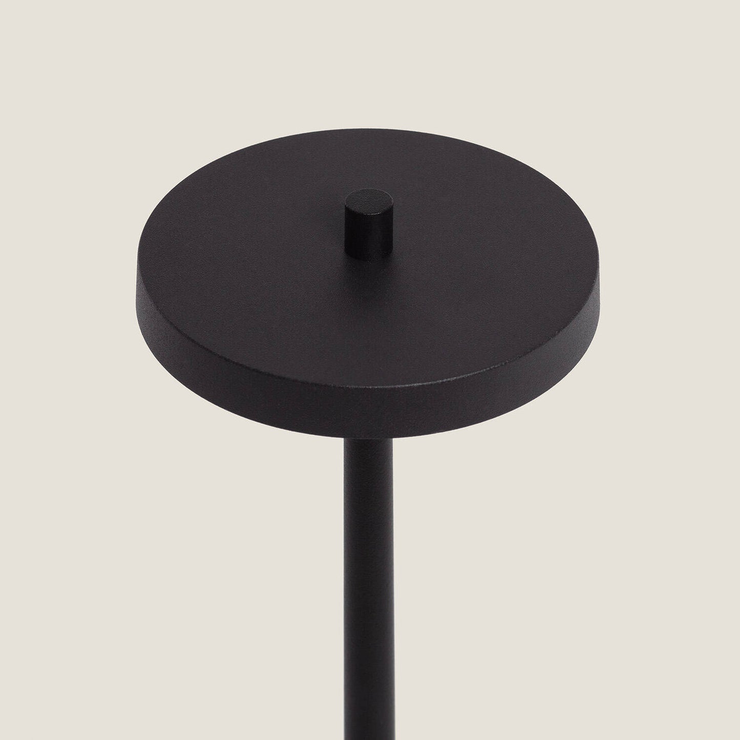 Lámpara de Mesa LED Portátil para Exterior Metal con Batería Recargable Jawania