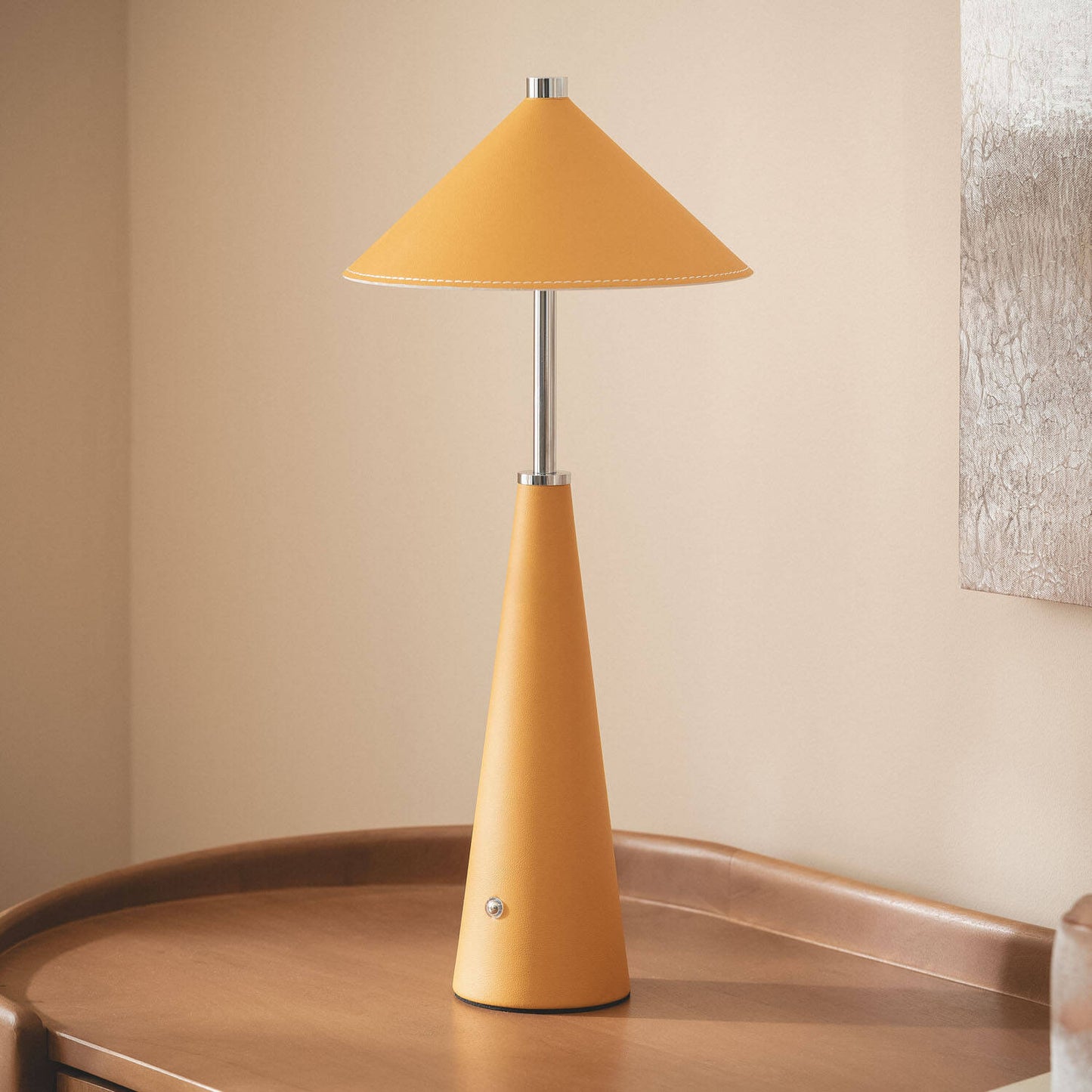 Lámpara de Mesa LED Portátil Cuero y Metal con Batería USB Recargable Tyu Tule