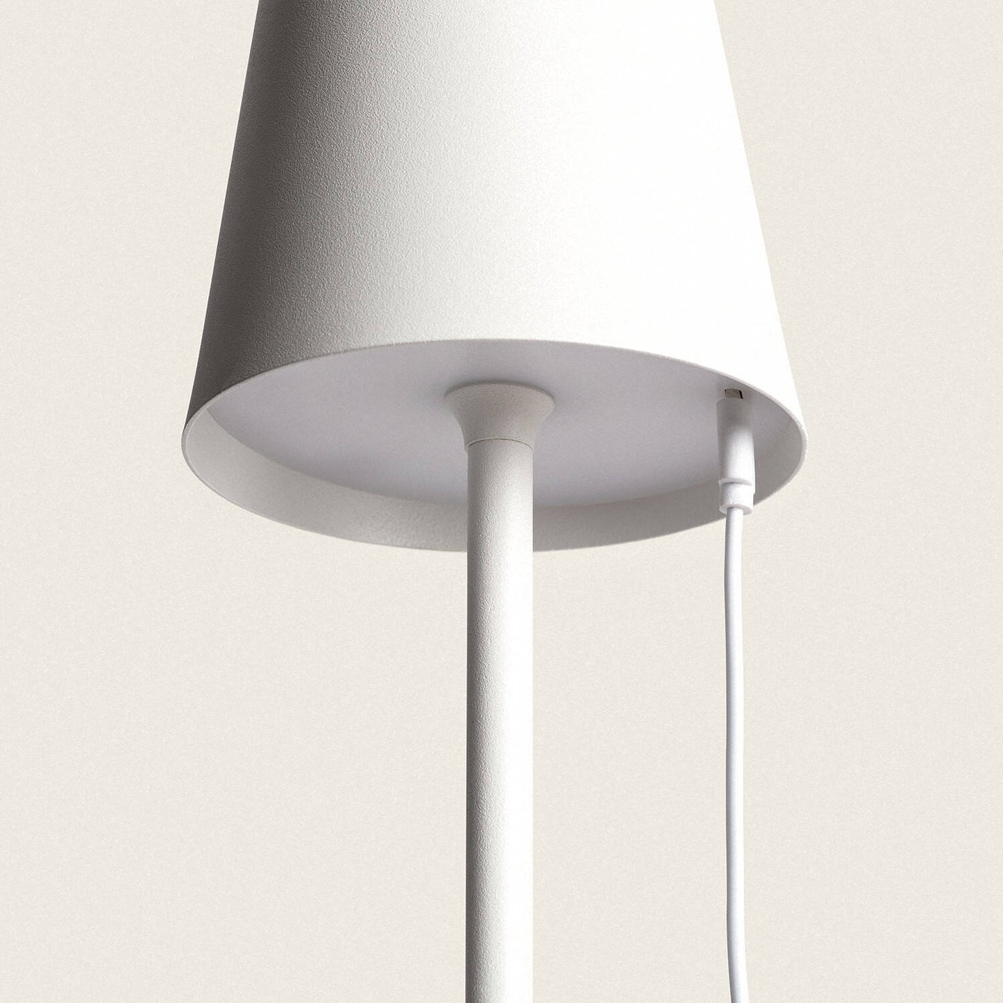 Lámpara de Mesa LED 3W Portátil de Metal con Batería USB Recargable Anisa