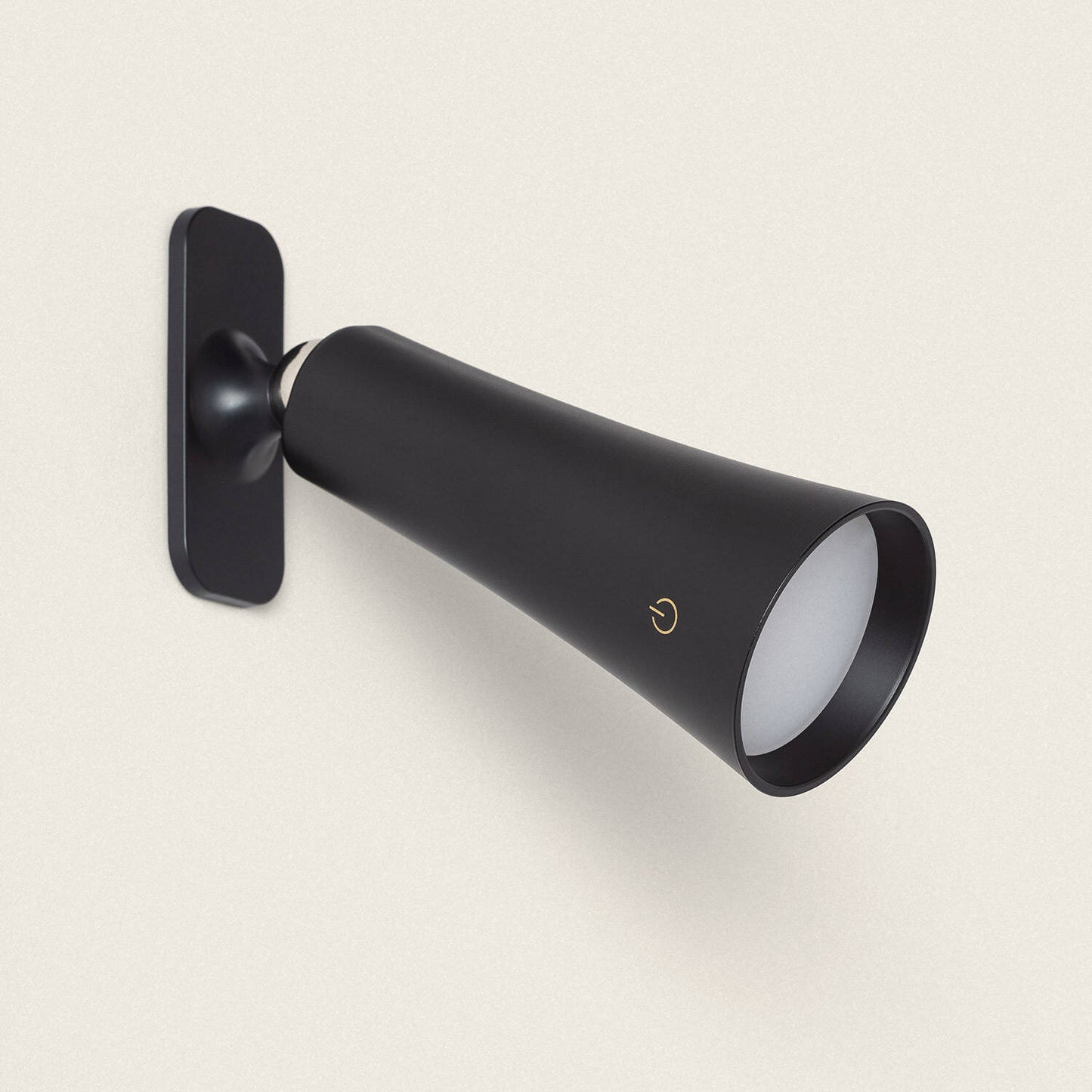 Lámpara de Mesa LED Portátil Metal con Batería USB Recargable Bysta
