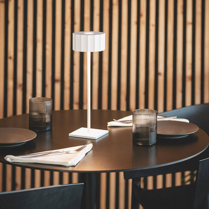 Lámpara de Mesa LED Portátil para Exterior con Batería USB Recargable Cesc