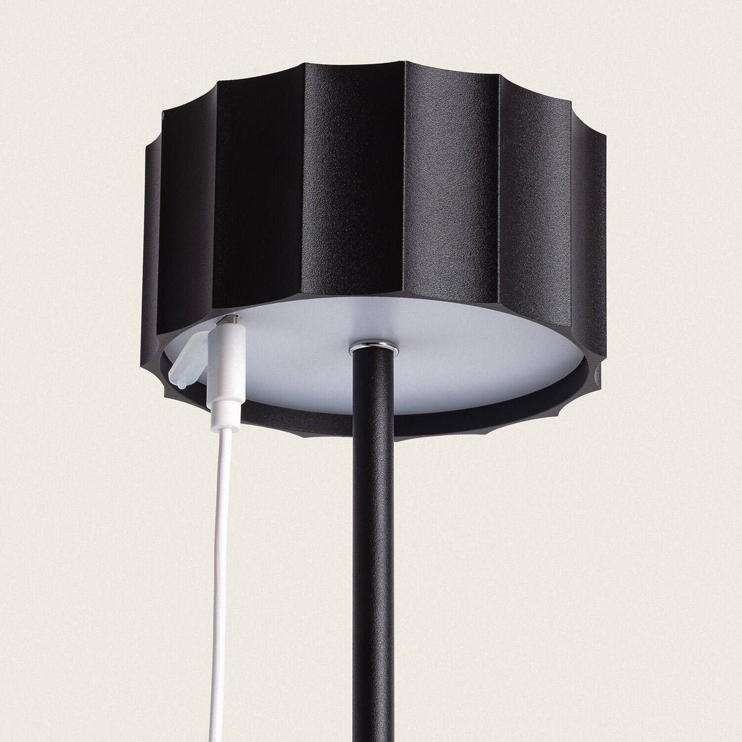 Lámpara de Mesa LED Portátil para Exterior con Batería USB Recargable Cesc