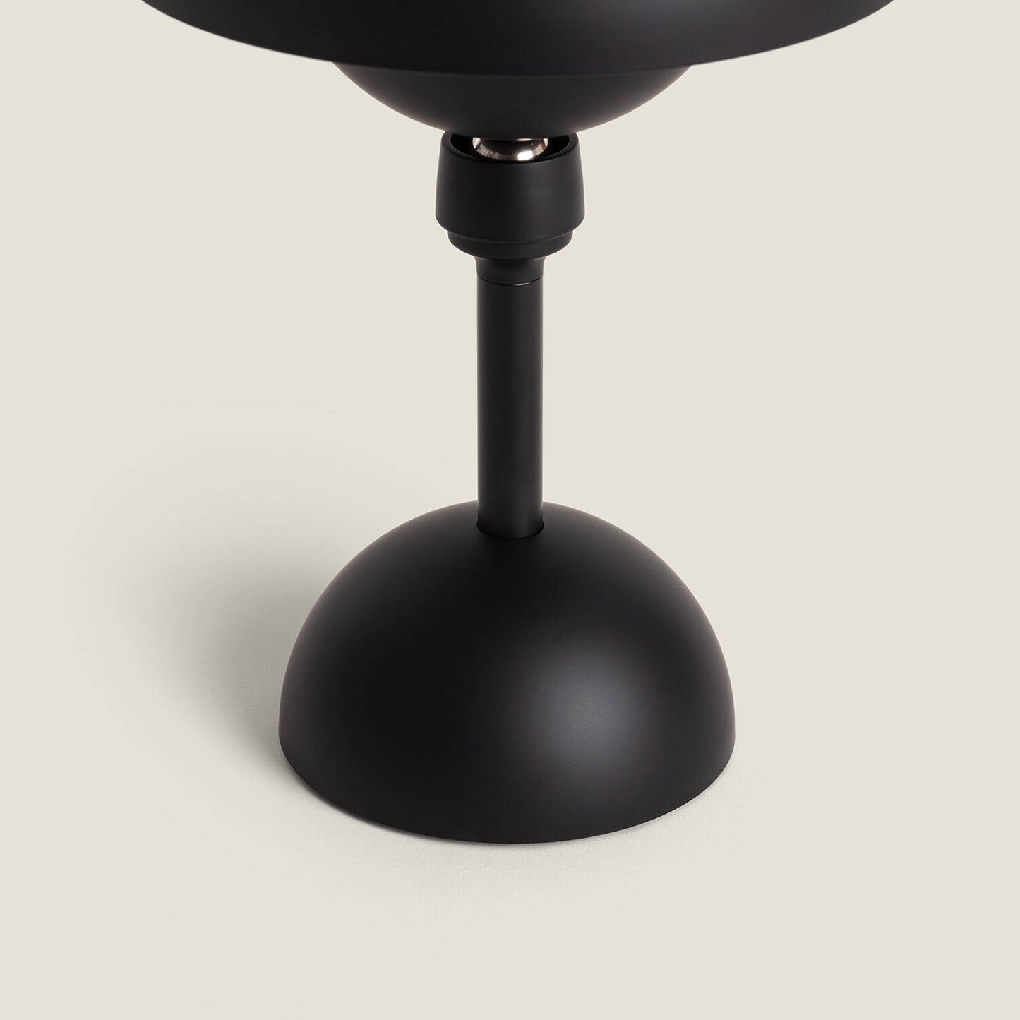 Lámpara de Mesa LED Portátil con Batería Recargable USB Pauna
