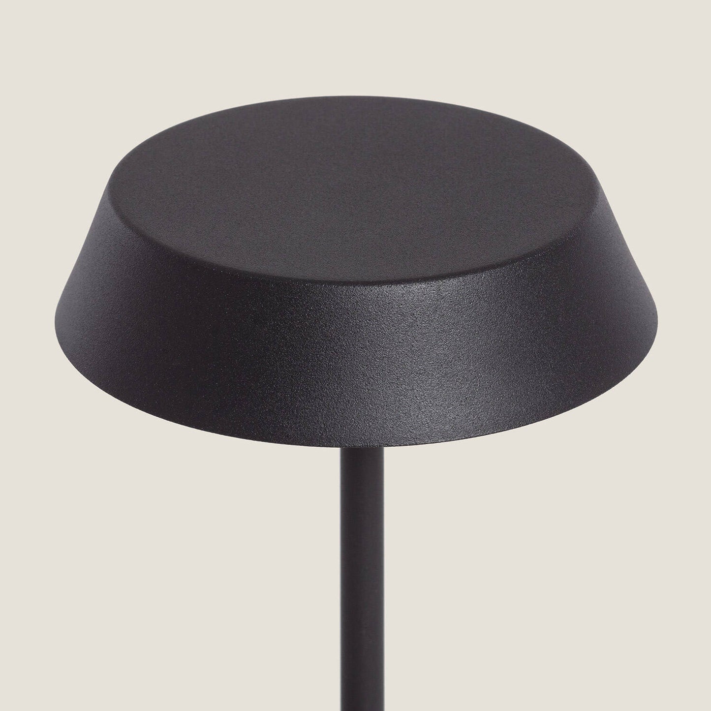 Lámpara de Mesa LED Metal Inalámbrica para Exterior Ula