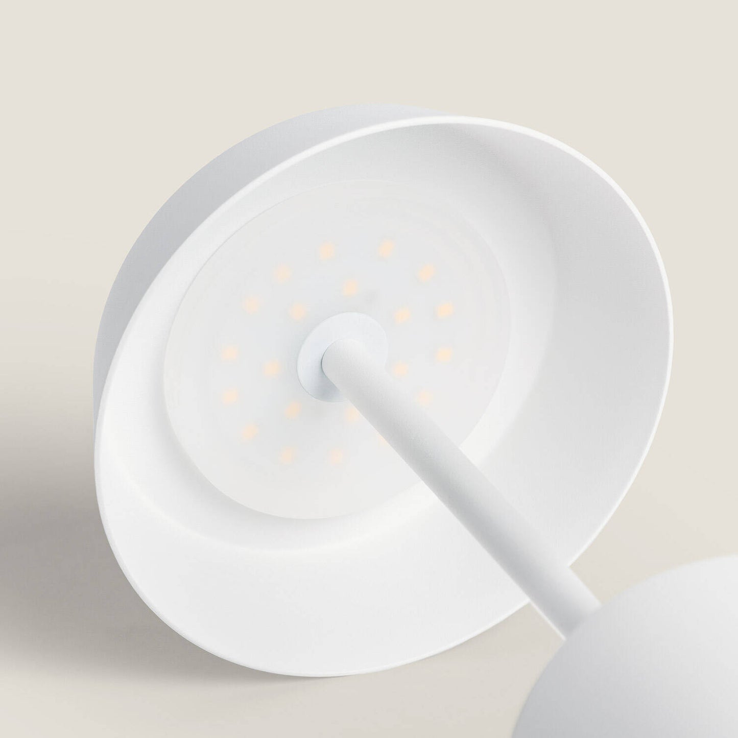Lámpara de Mesa LED Metal Inalámbrica para Exterior Ula