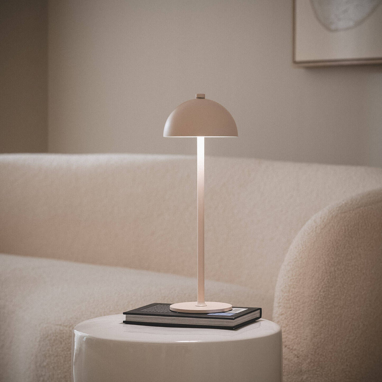 Lámpara de Mesa LED Portátil Metal con Batería USB Recargable Kael