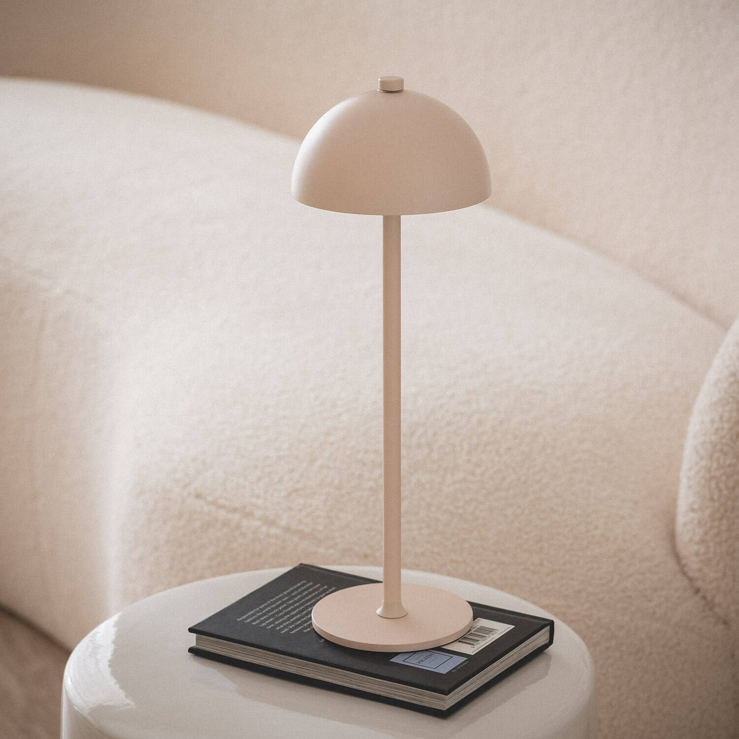 Lámpara de Mesa LED Portátil Metal con Batería USB Recargable Kael