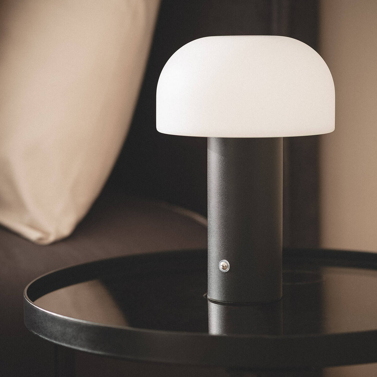 Lámpara de Mesa LED Portátil Metal con Batería USB Recargable Leta