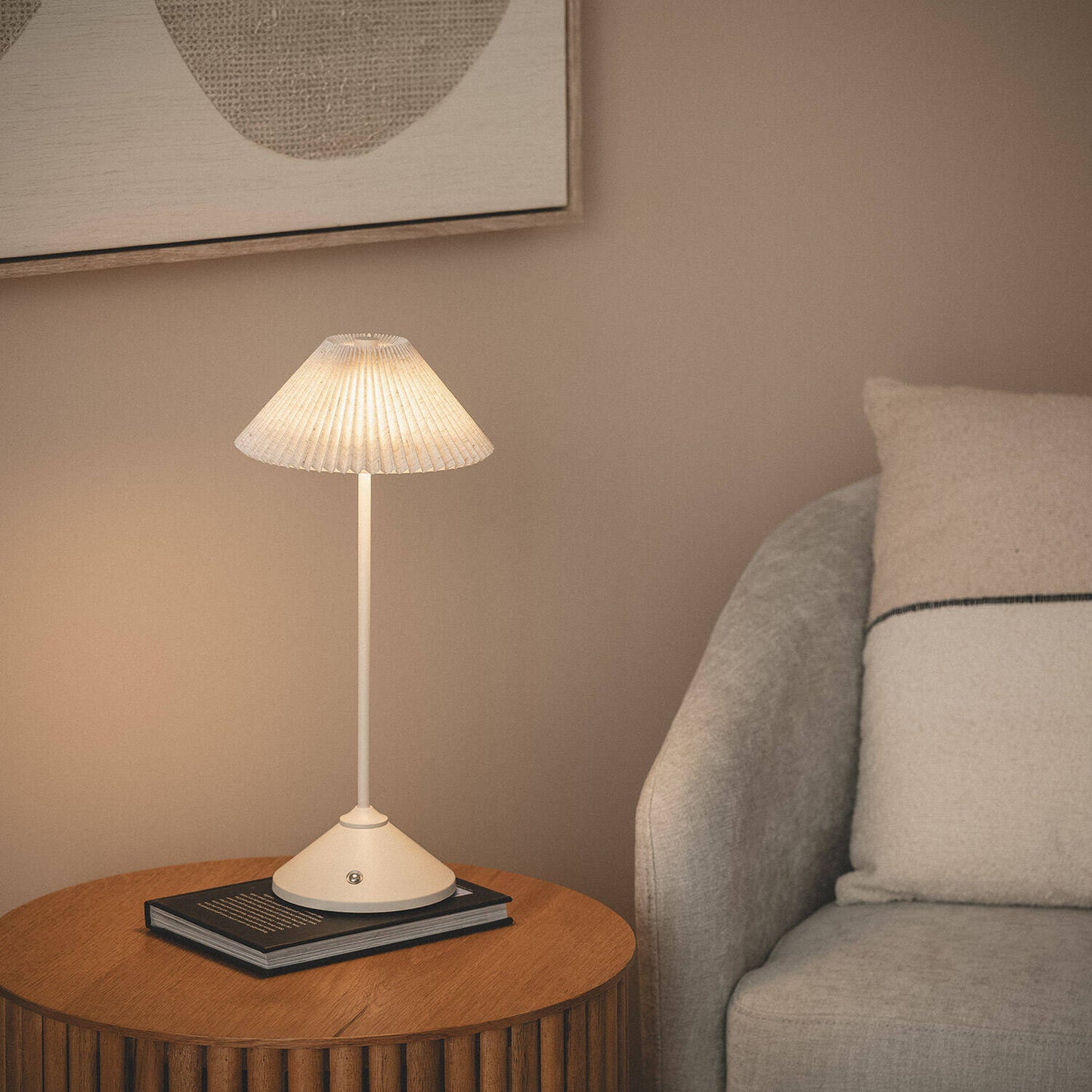 Lámpara de Mesa LED Portátil Metal y Lino con Batería USB Recargable Denwa
