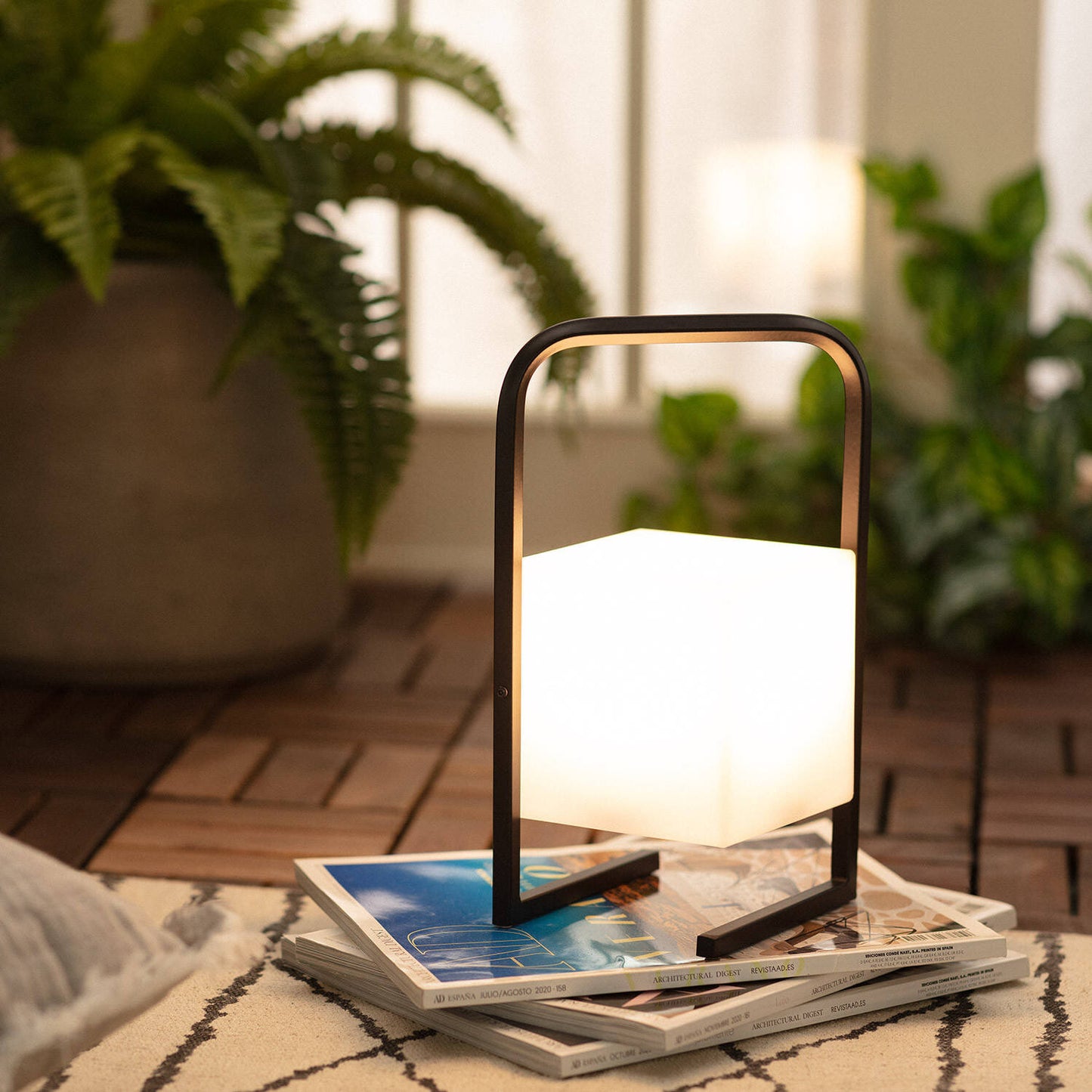 Lámpara de Mesa LED Portátil para Exterior Aluminio con Batería USB Recargable Tiber