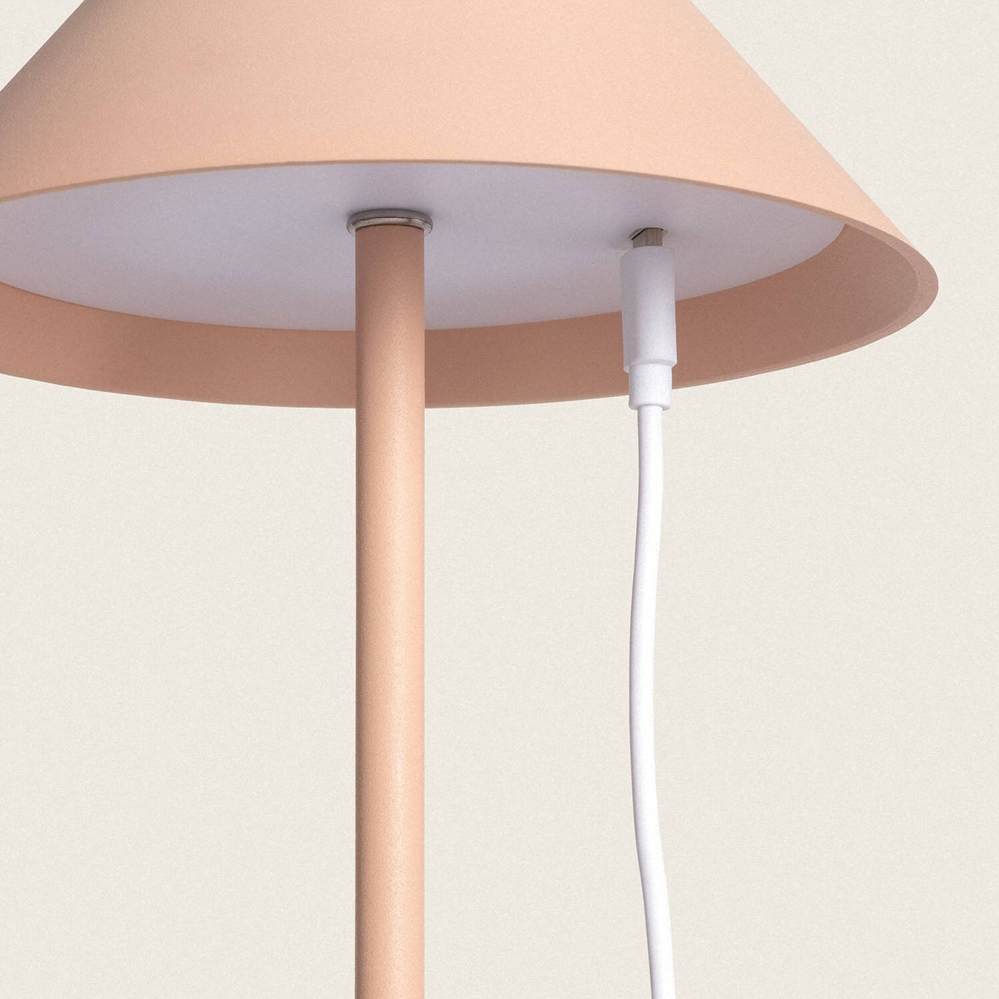 Lámpara de Mesa LED Portátil para Exterior Metal con Batería USB Recargable Kivuli
