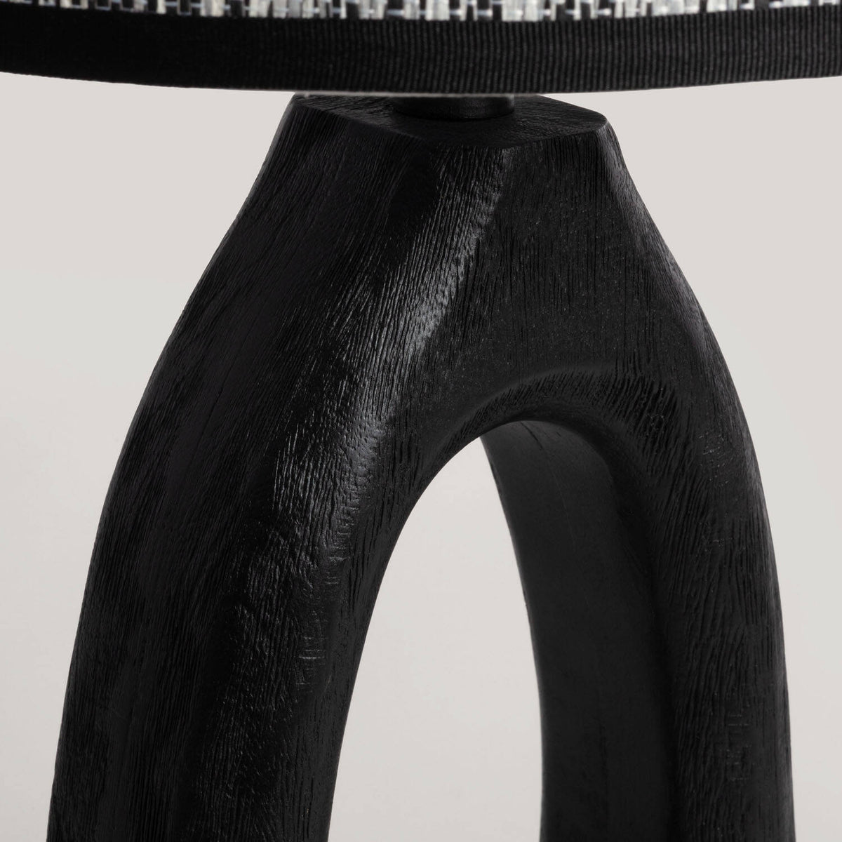 Lámpara de Mesa Madera Black Darshan ILUZZIA