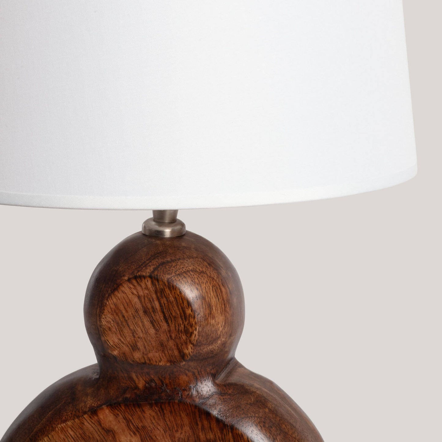 Lámpara de Mesa Madera Hunar II ILUZZIA