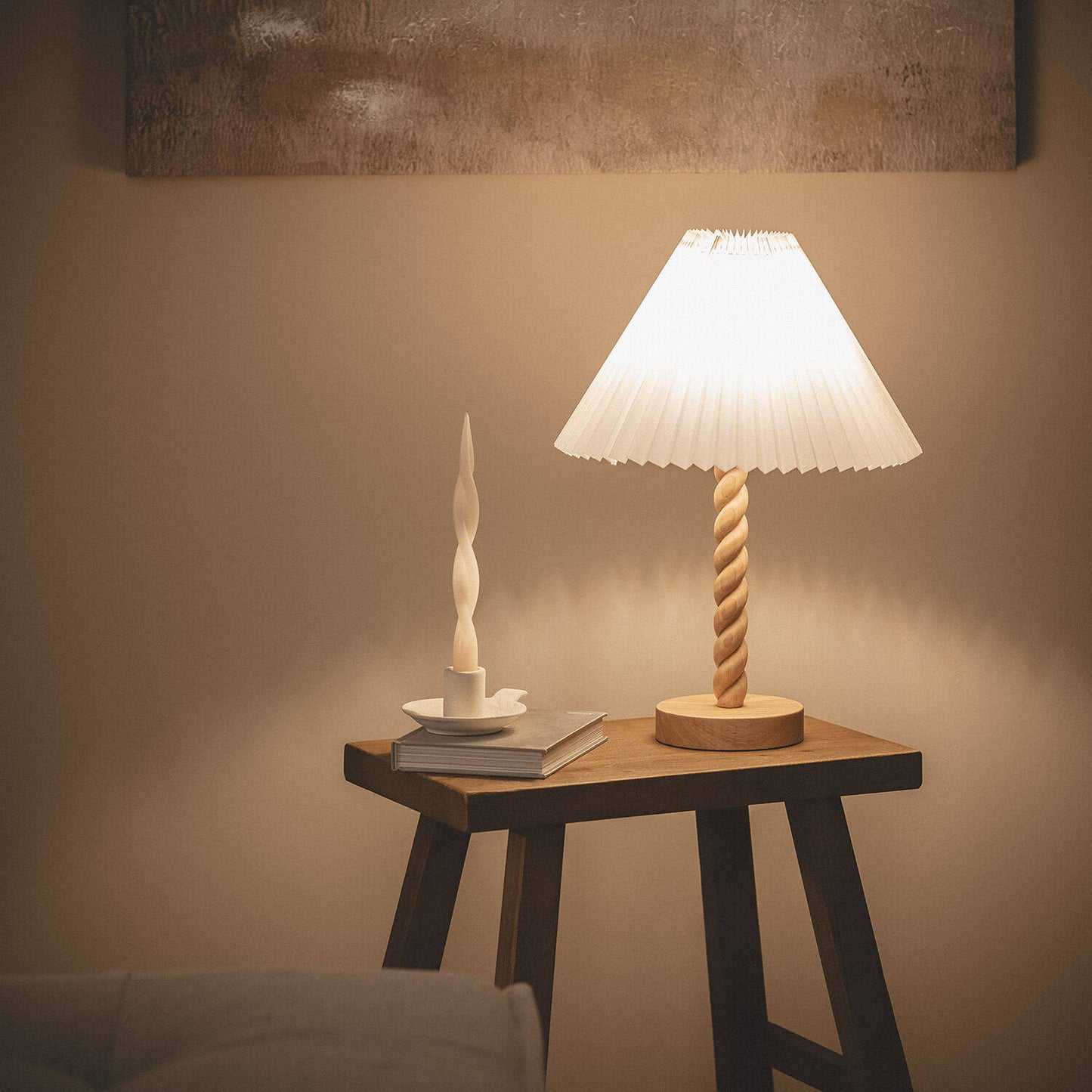 Lámpara de Mesa Madera y Tela Moorea