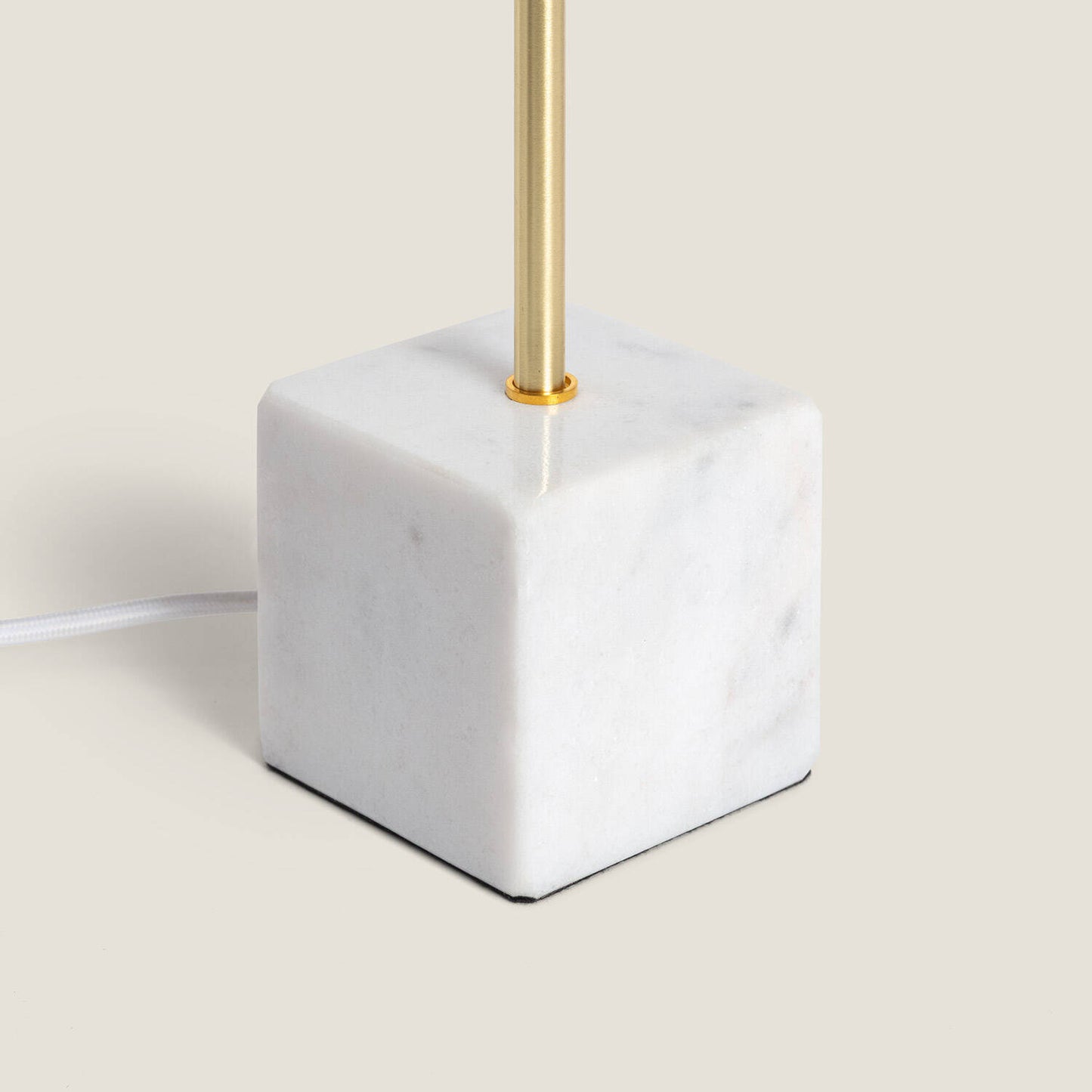 Lámpara de Mesa Mármol y Metal Argos