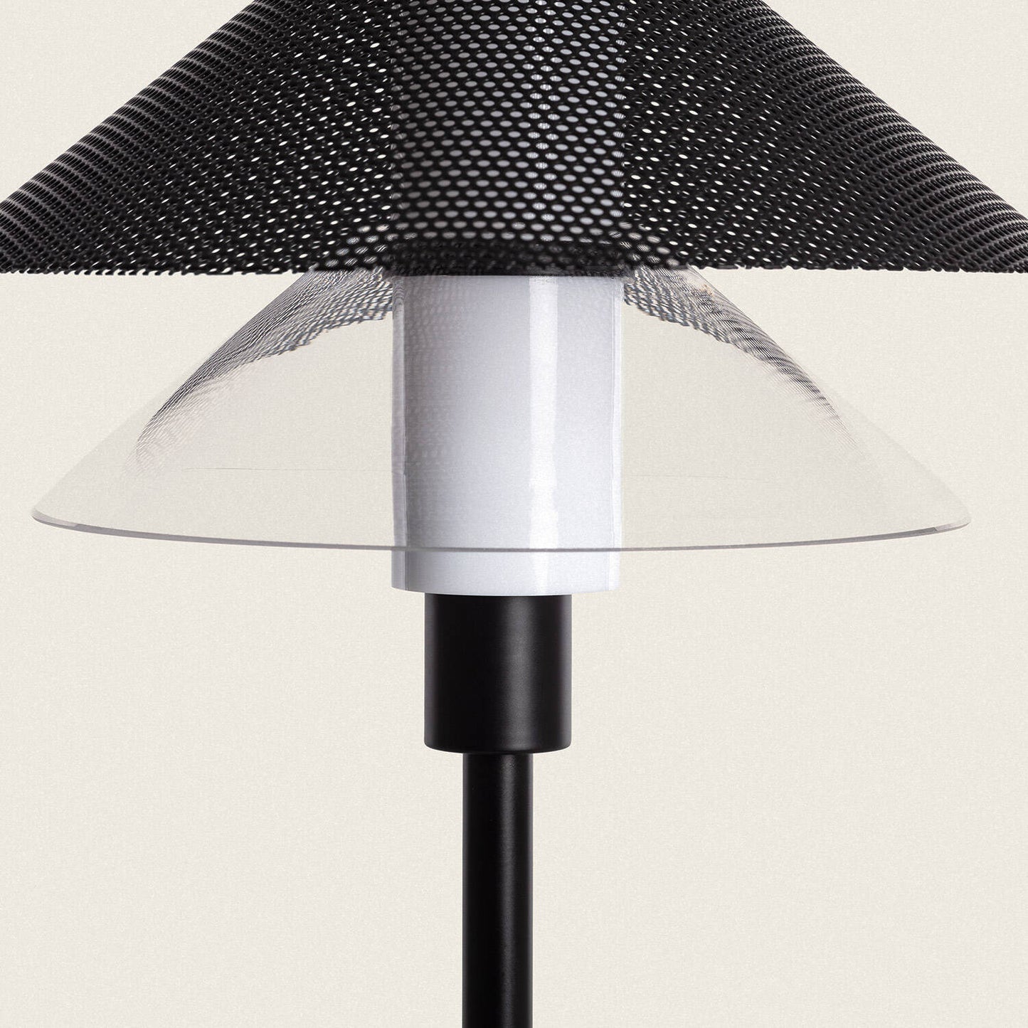 Lámpara de Mesa Metal Hesper