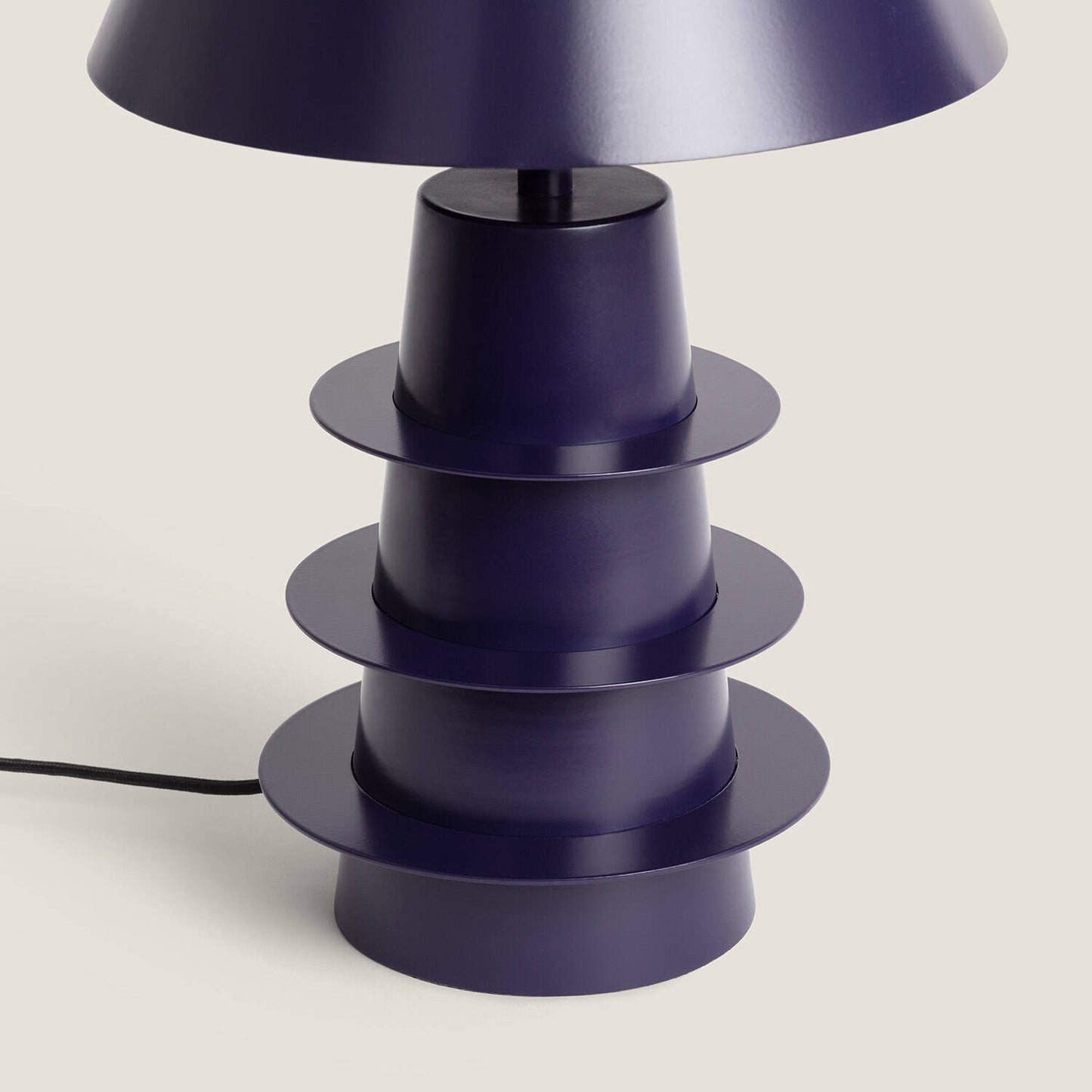 Lámpara de Mesa Metal Kadrina