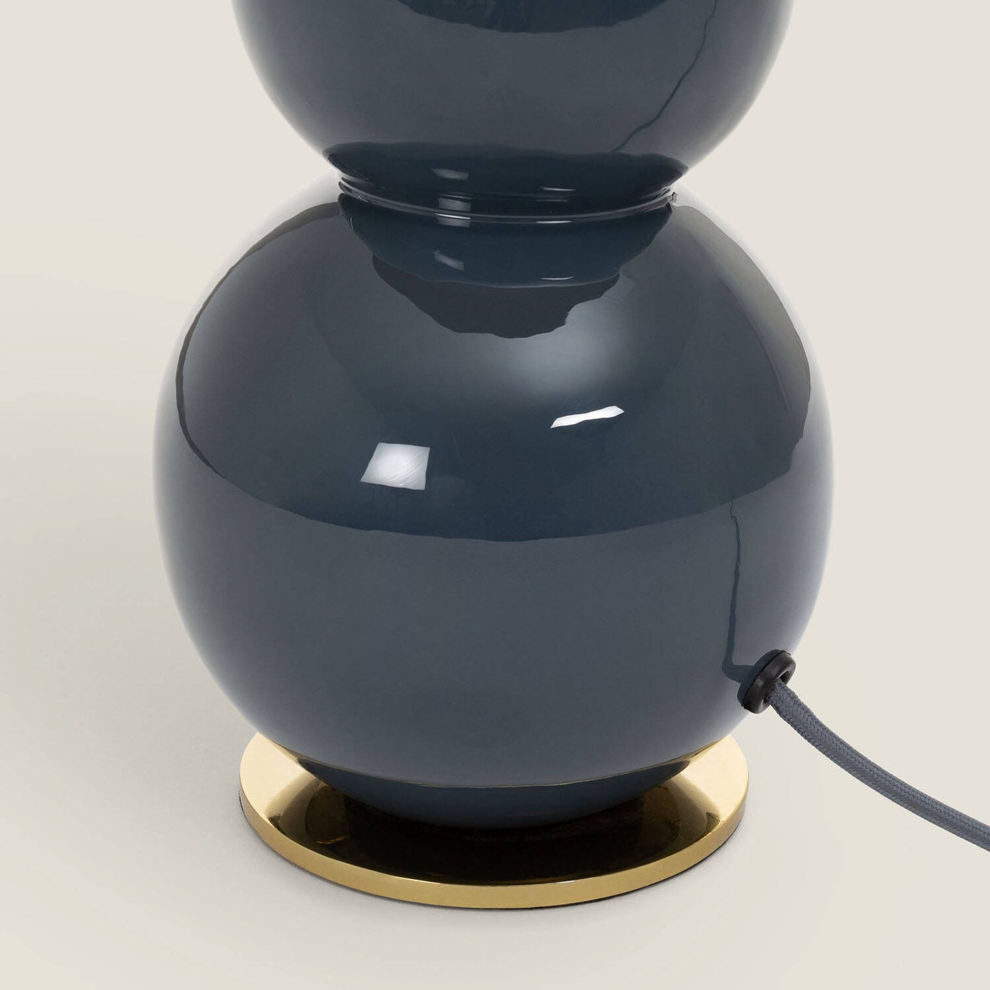 Lámpara de Mesa Metal Onkar