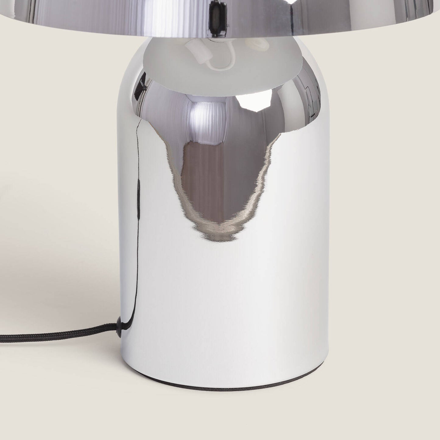 Lámpara de Mesa Metal Slink
